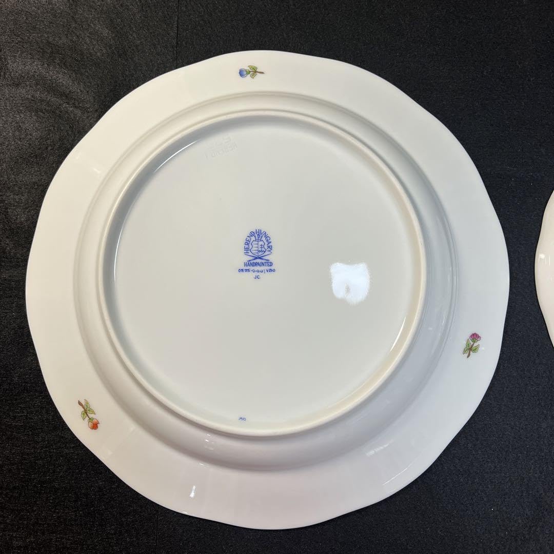 Amazon.co.jp: ヘレンド ヴィクトリアブーケ オードブル皿 : Toys & Games