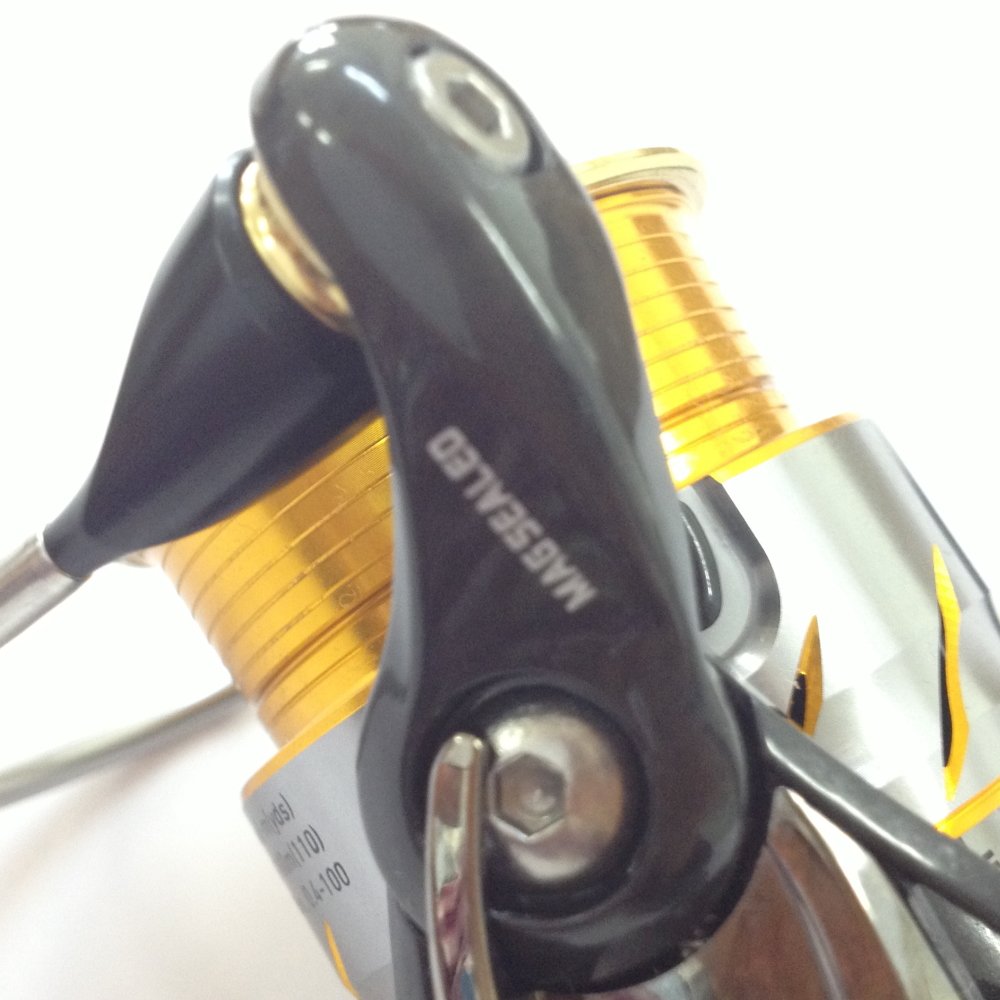 Amazon | ダイワ リール 13 セルテート 2500 | ダイワ(DAIWA