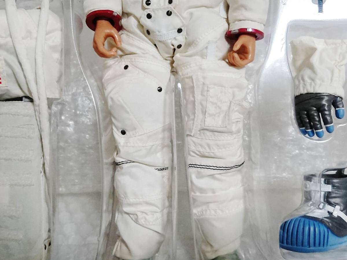 バズ・オルドリン □ドラゴン 1/6 アポロ11号 宇宙飛行士 バズ