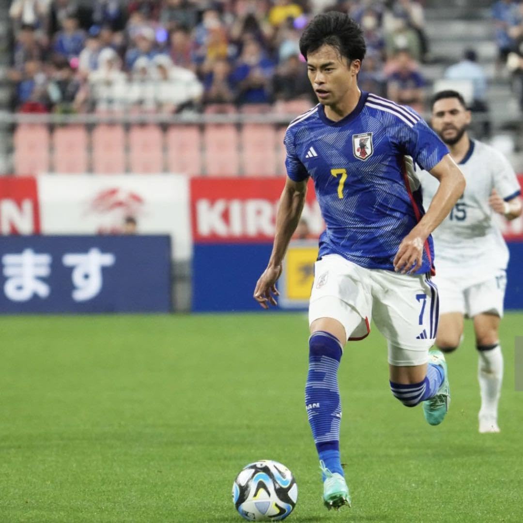 Amazon.co.jp: 日本代表 三笘薫 2023 選手用 7番ユニフォーム