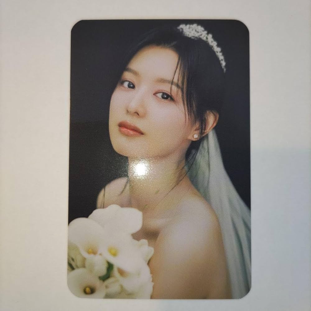 Amazon.co.jp: キムジウォン＊フォトカード《涙の女王OST》封入 キム