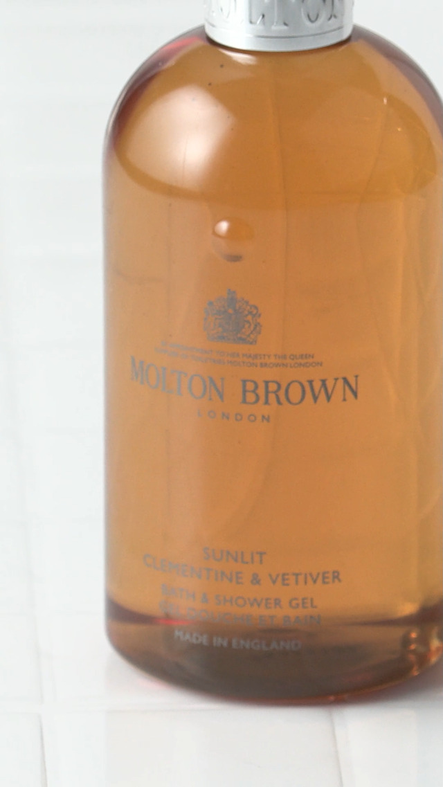 Amazon.com: Molton Brown Sunlit Clementine & Vetiver Body Wash 10