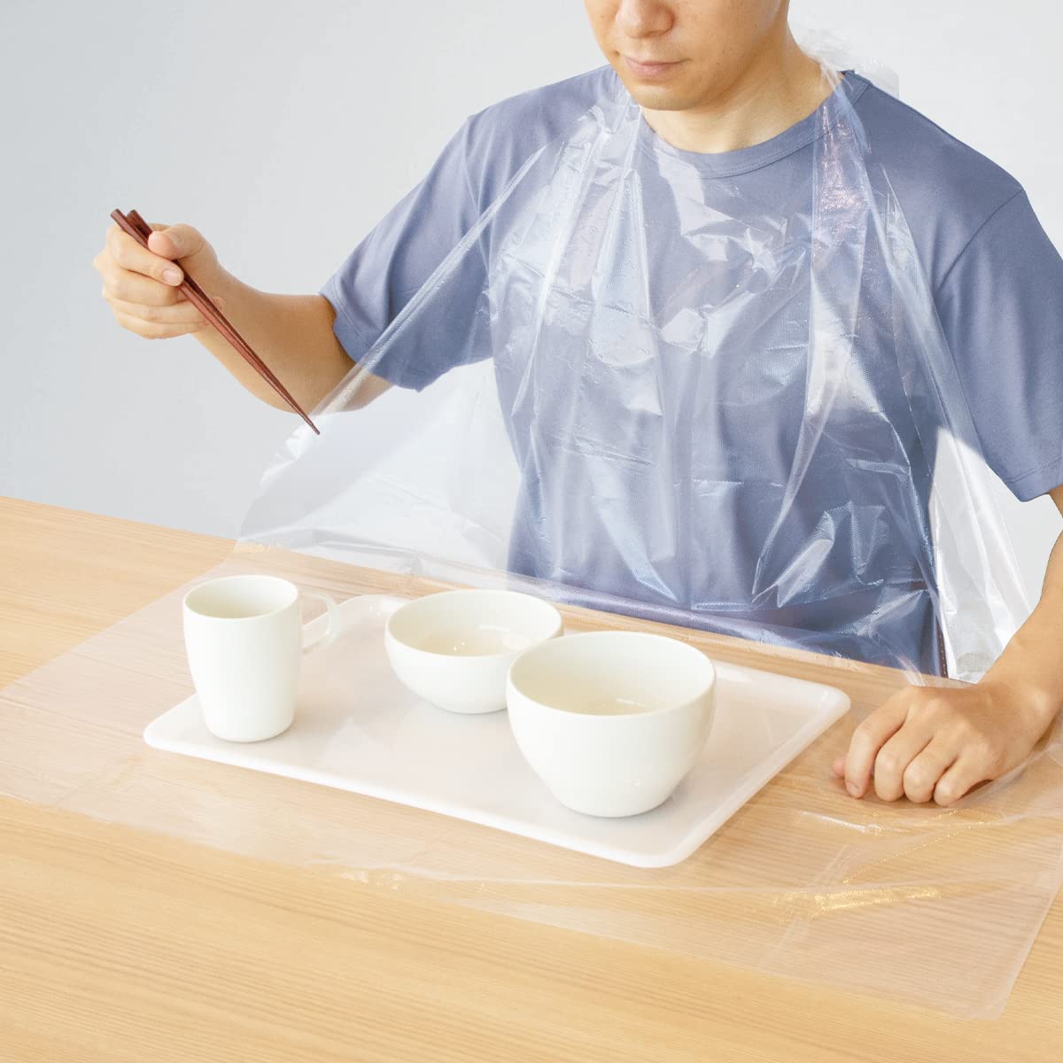 Amazon | プラスハート 使い捨て食事用エプロン フラットタイプ 60枚入