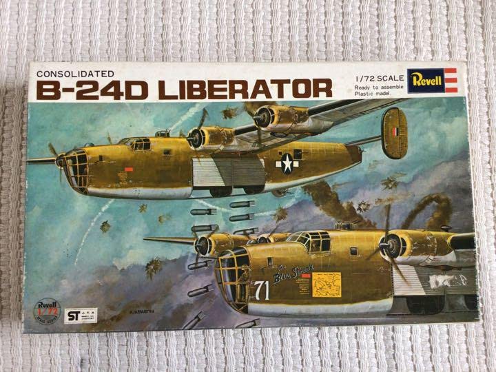 Amazon | B-24 リベレーター レベル 1/72スケール | プラモデル 通販