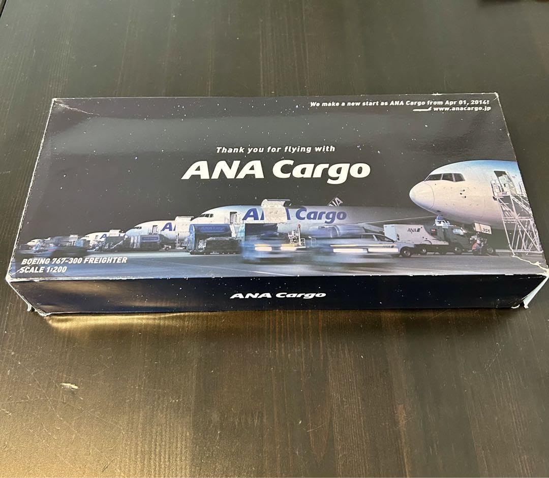 航空機・ヘリコプター ANA Cargo Boeing 767-300 Freighter 1:200