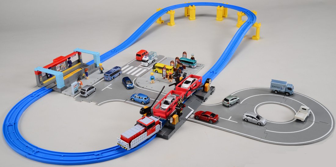 Amazon | プラレール いっしょにひろげよう!トミカとプラレールの