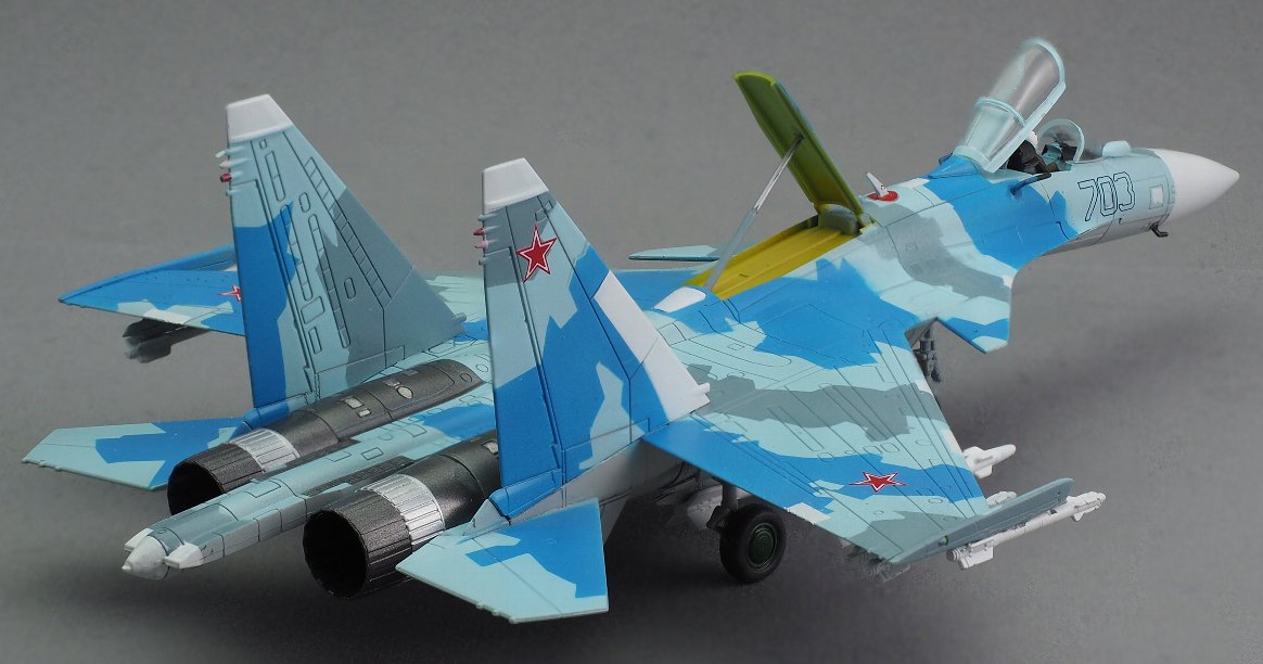 トミーテック 技MIX 航空機シリーズ 1/144 BKC Su-27M トミーテック 技