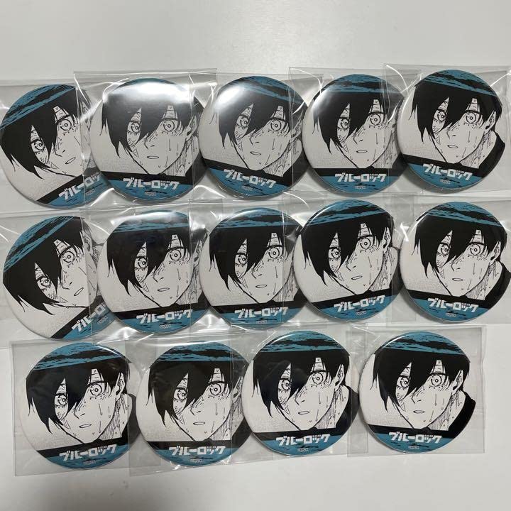 Amazon.co.jp: 糸師凛 缶バッジ 04 ブルーロック : おもちゃ