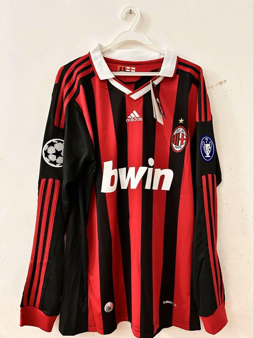 正規品】ロナウジーニョ ACミラン 2011 ホームユニフォーム ACミラン