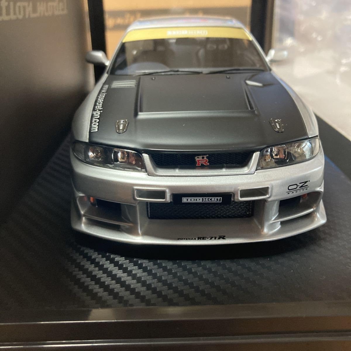 Amazon.co.jp: イグニッションモデル1/18トップシークレットR33GT-R