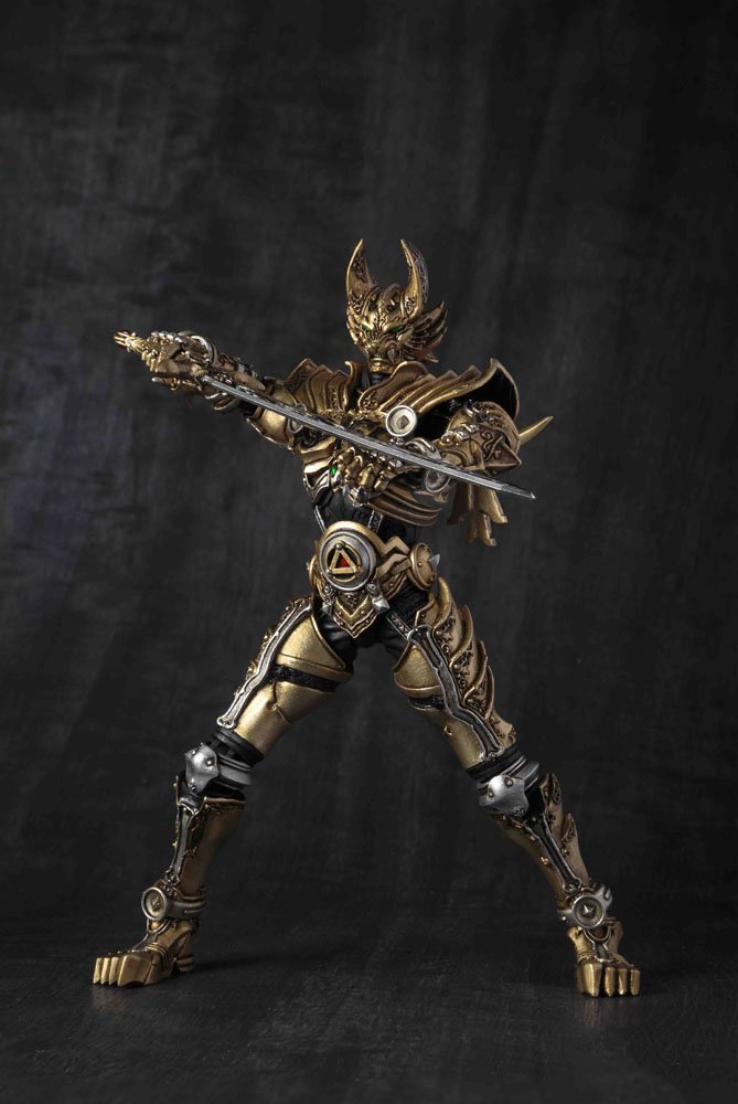 Amazon.co.jp: TAMASHII NATIONS GARO極魂 黄金騎士 牙狼 : ホビー
