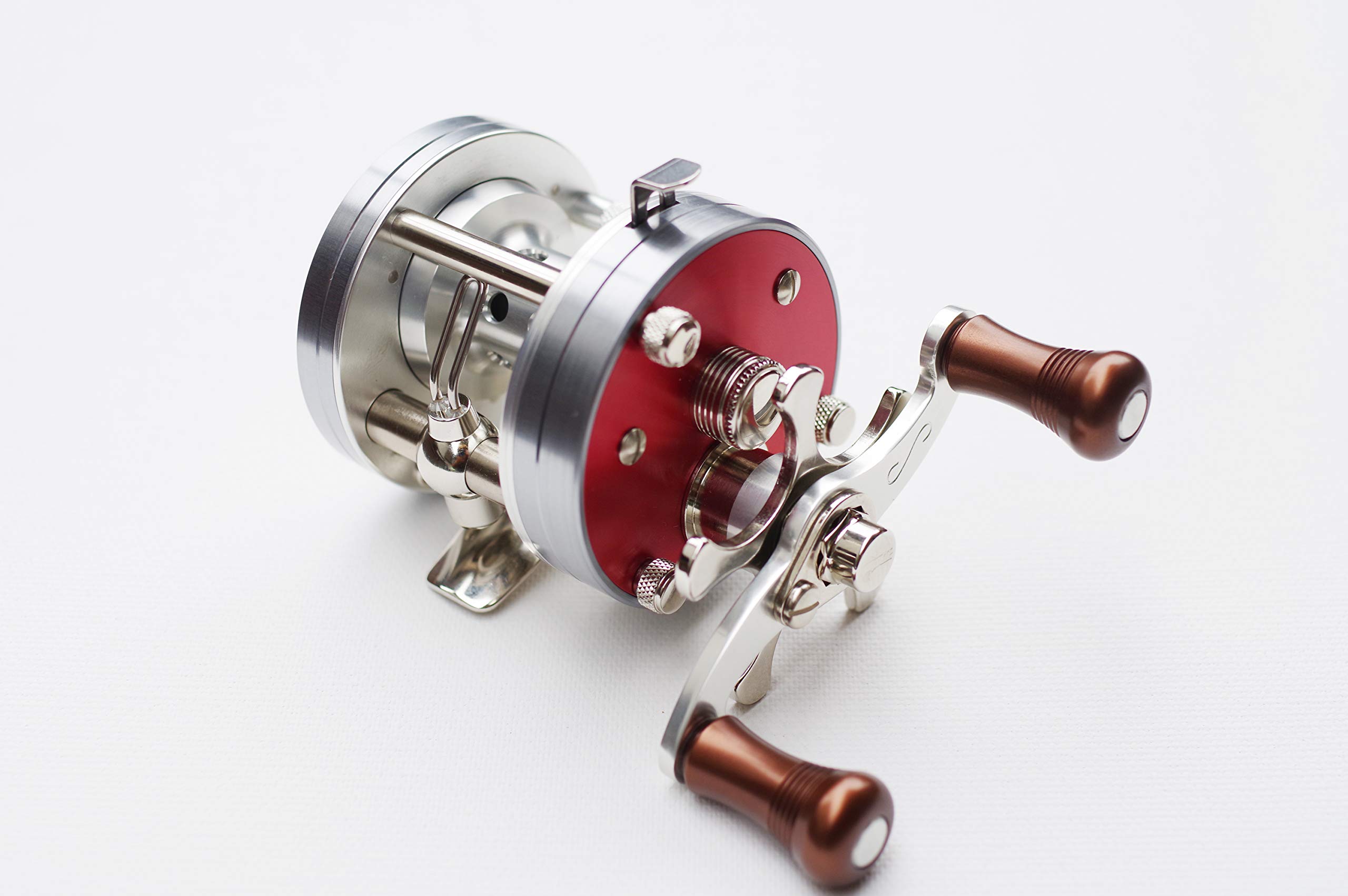 新品 bc420sss 五十鈴リール 右巻き 新品 五十鈴リール bc420sss 右