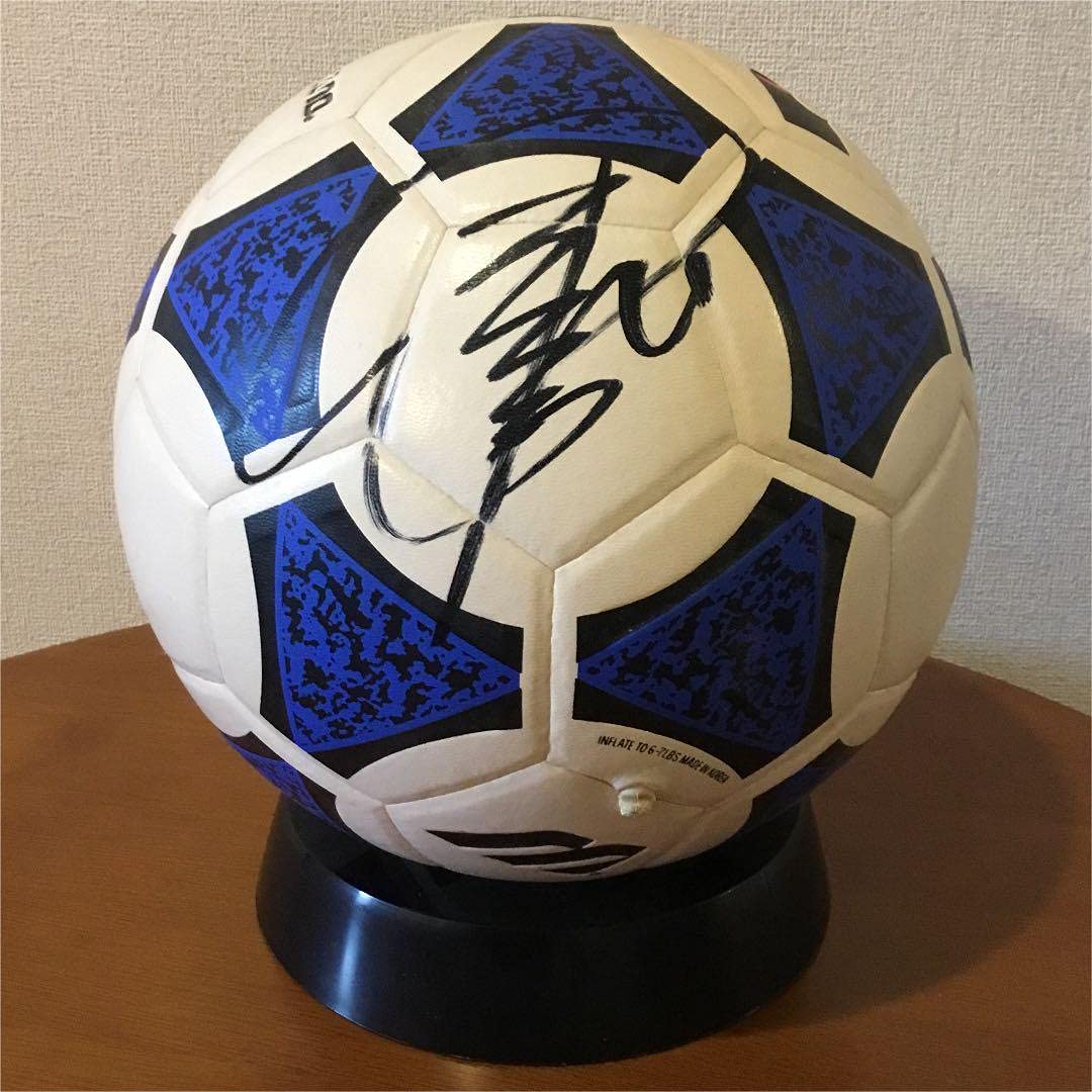 ガンバ大阪 2018年のメンバーのサイン入りボール ガンバ大阪 2018年の