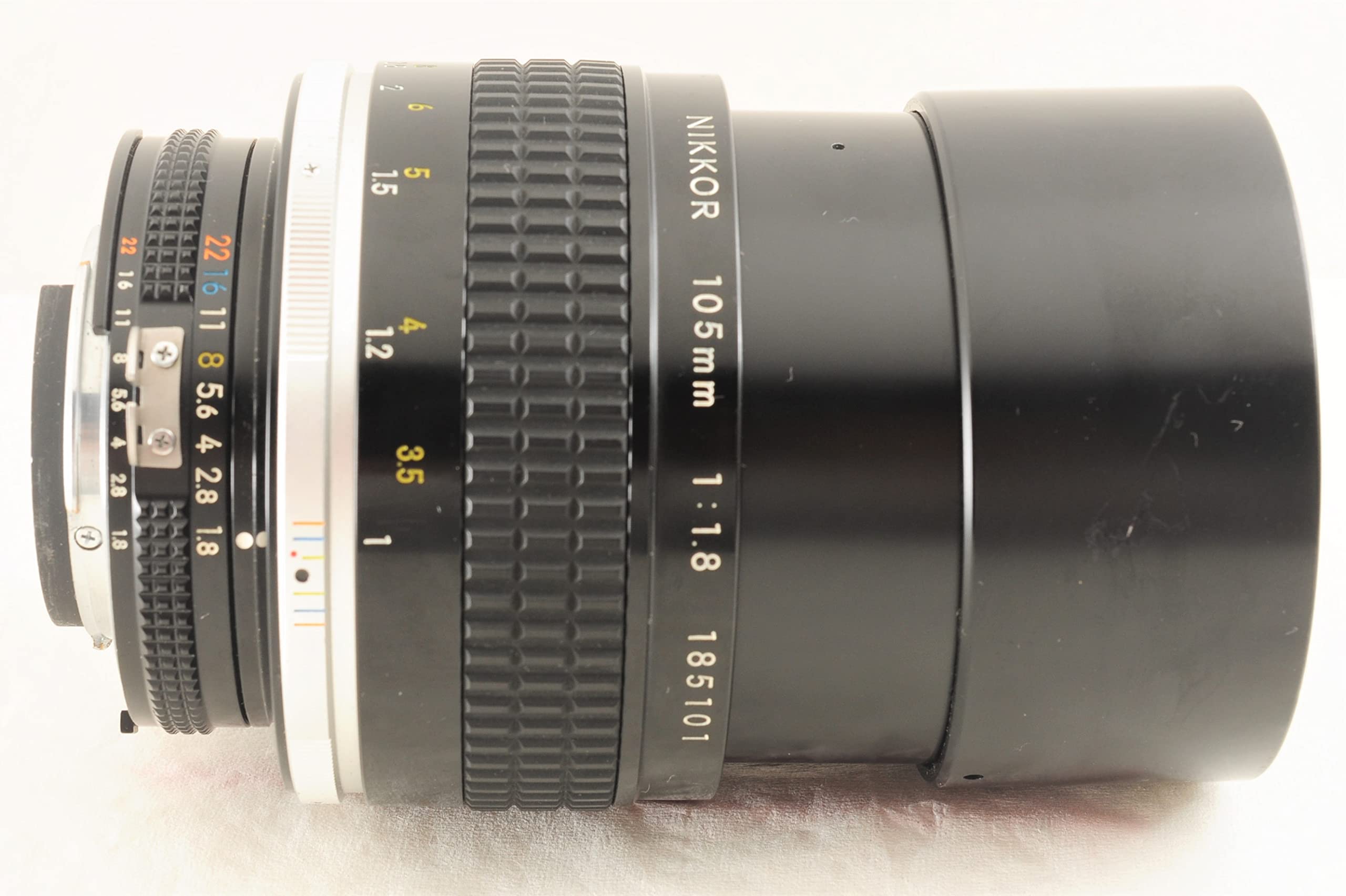 Amazon.co.jp: Nikon ニコン Ai-S NIKKOR 105mm F1.8 : Electronics