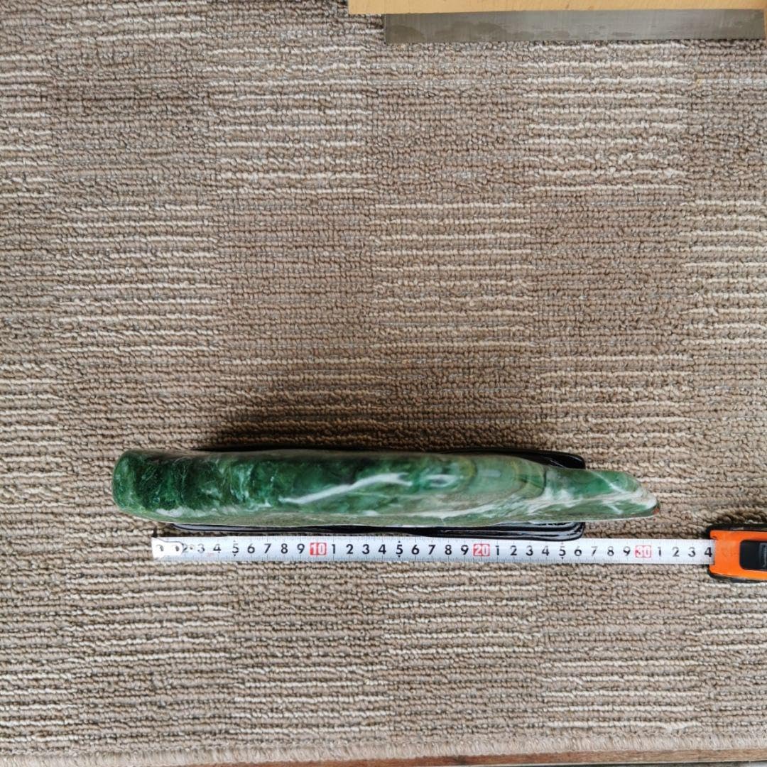 Amazon.co.jp: ナミビア翡翠 翡翠 ヒスイ 鑑賞石 石 置物 オブジェ