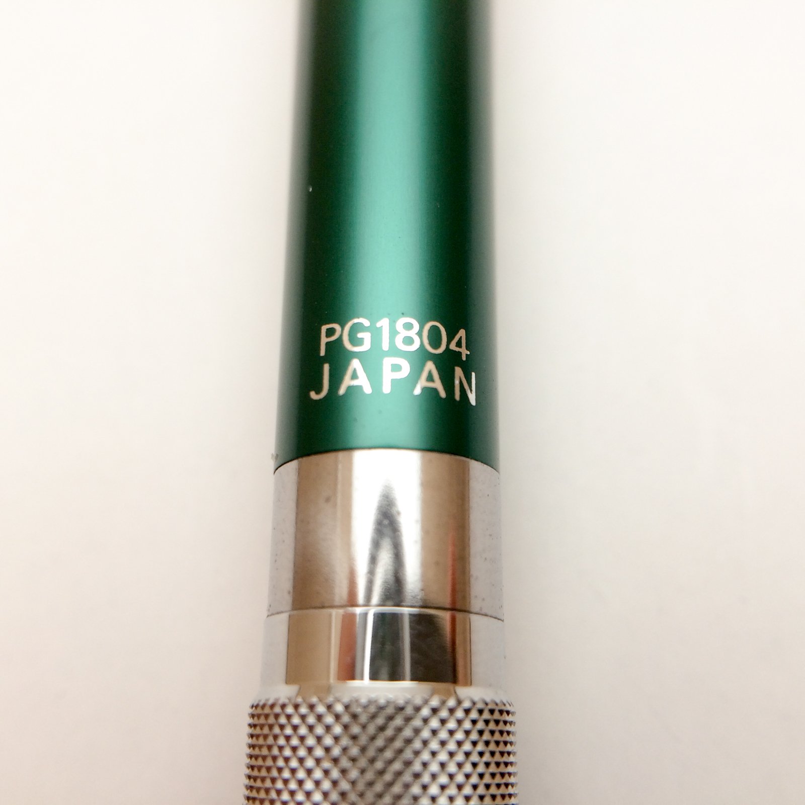 Amazon.co.jp: ぺんてる シャープペン グラフペンシル (0.4mm PG1804