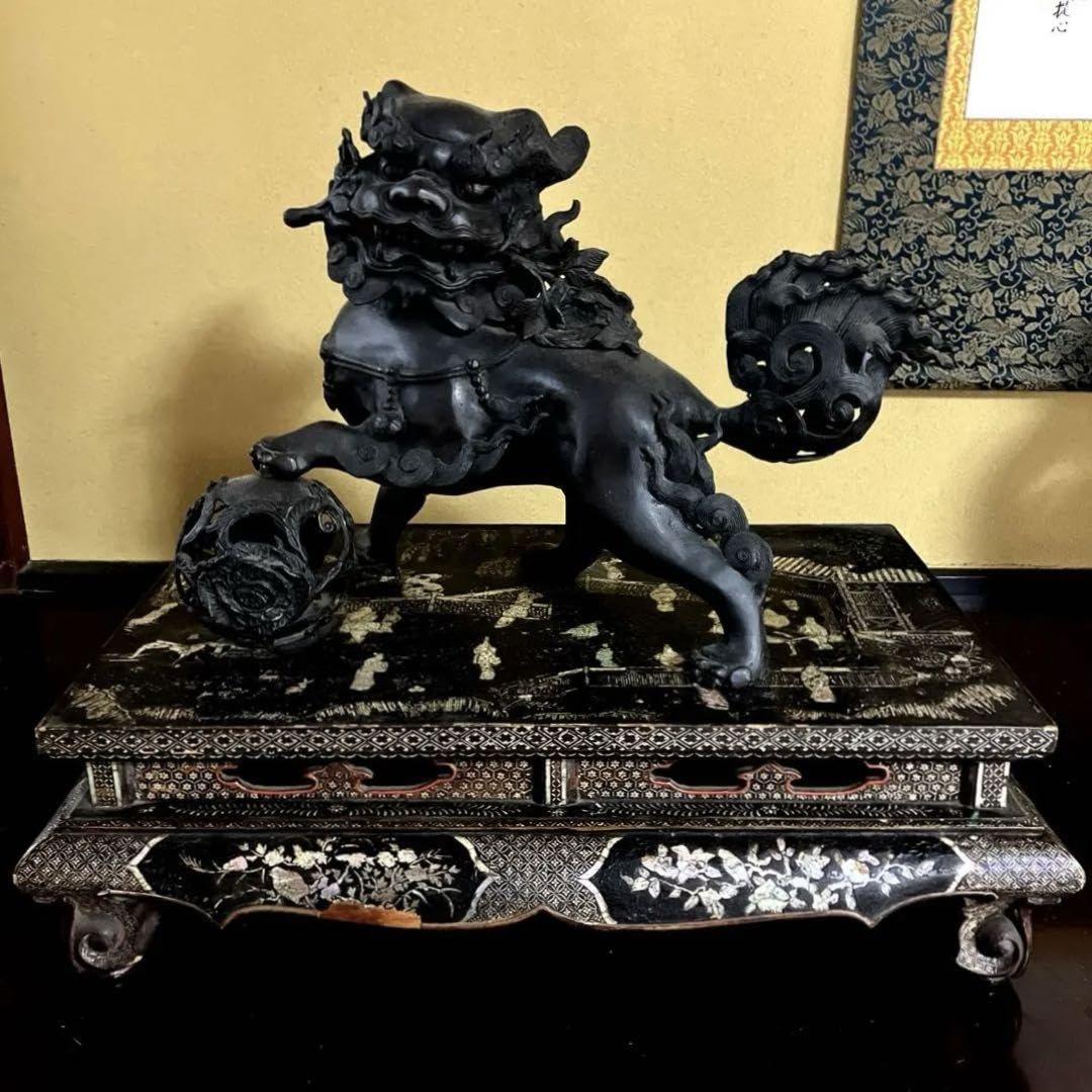 中国 玉石彫刻 獅子摘 双耳遊環 飾壷 香炉 唐木台付 N 8606 中国 玉石