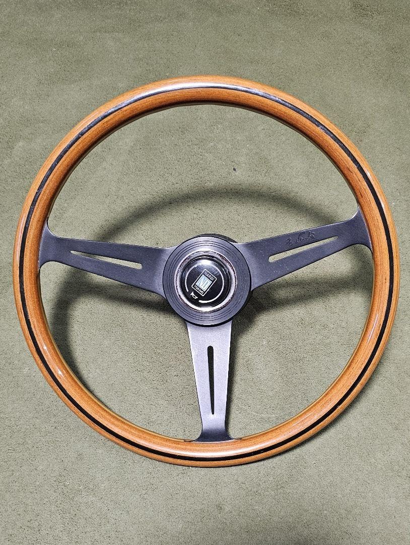 ナルディステアリングウッドステアリング32.5