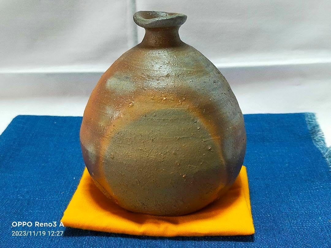 希少作☆前嶋 五一郎【義弟：原田拾六】☆備前≪窯変≫徳利☆共箱 前嶋