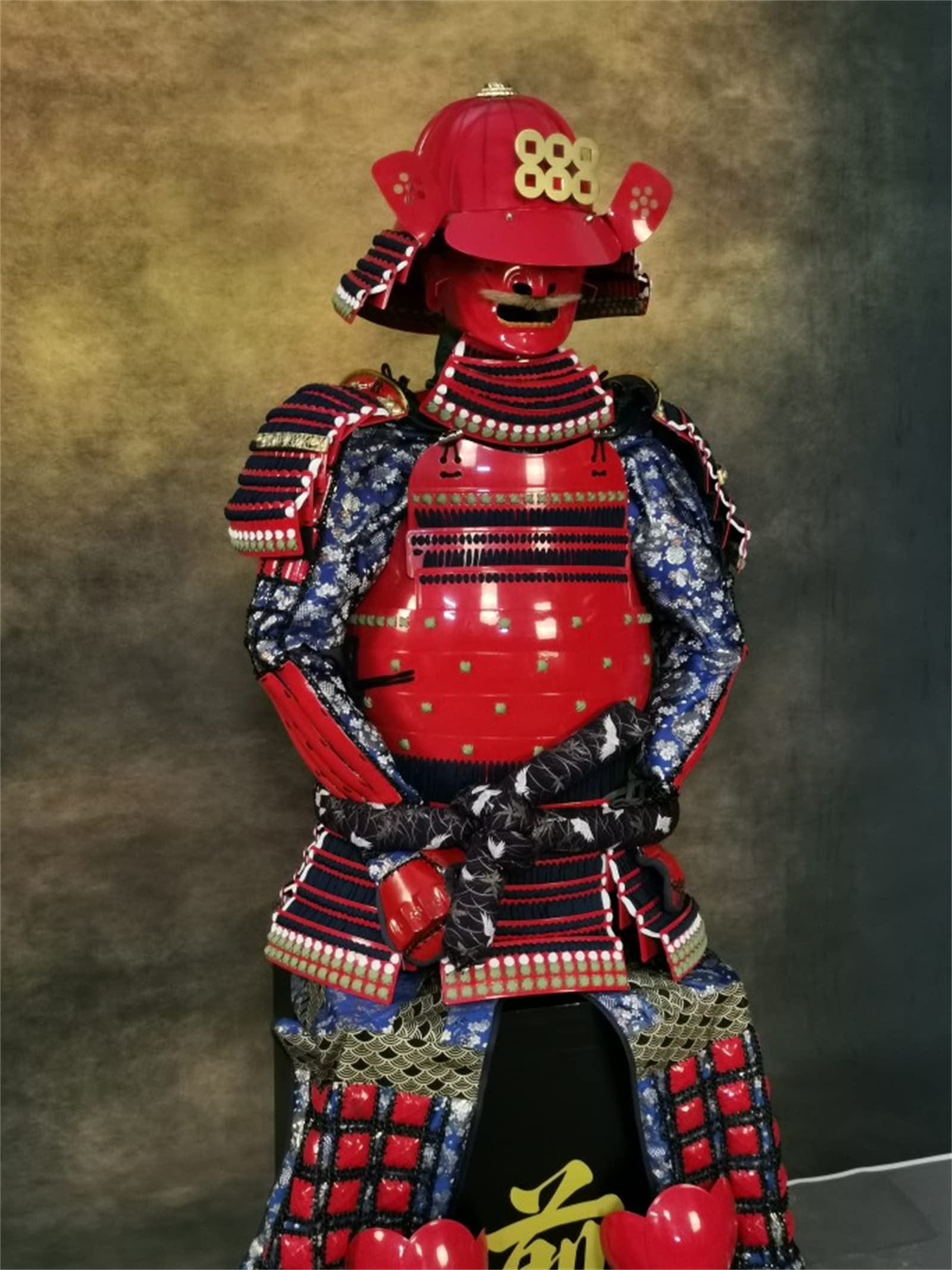 等身大 鎧 兜 一式 最終大幅値下げ！等身大鎧兜一式 飾り付けた状態