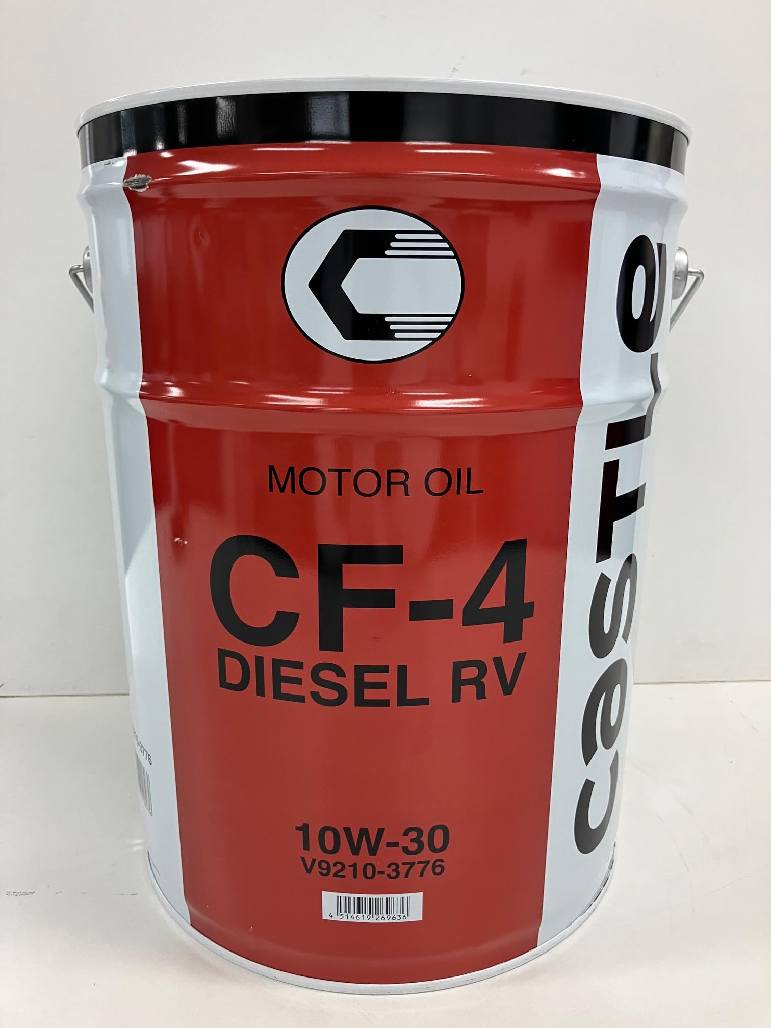 Amazon.co.jp: TOYOTA トヨタ キャッスル ディーゼルエンジンオイル RV