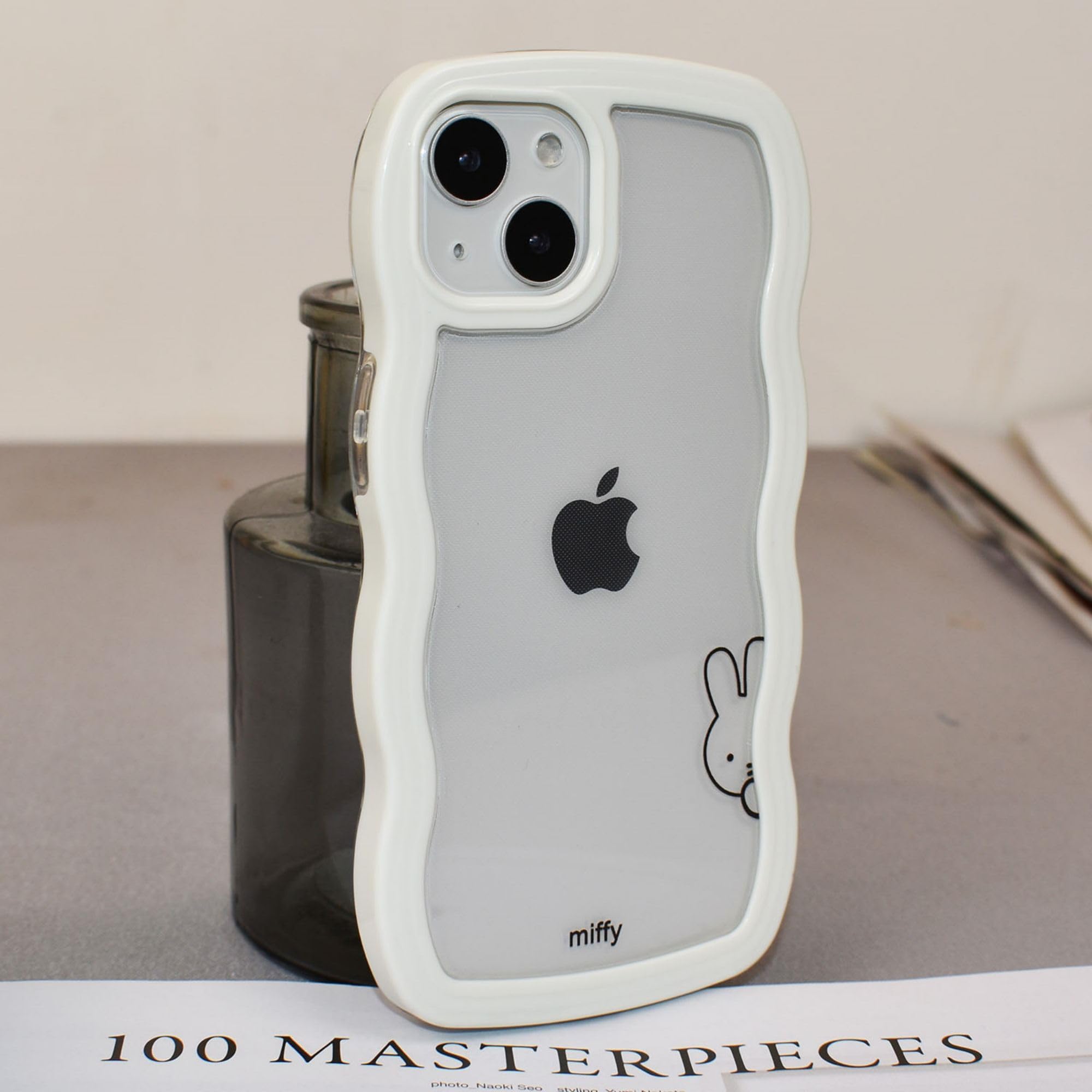 hiiefamiliar × adew iPhone 13 スマホケース hiiefamiliar × adew