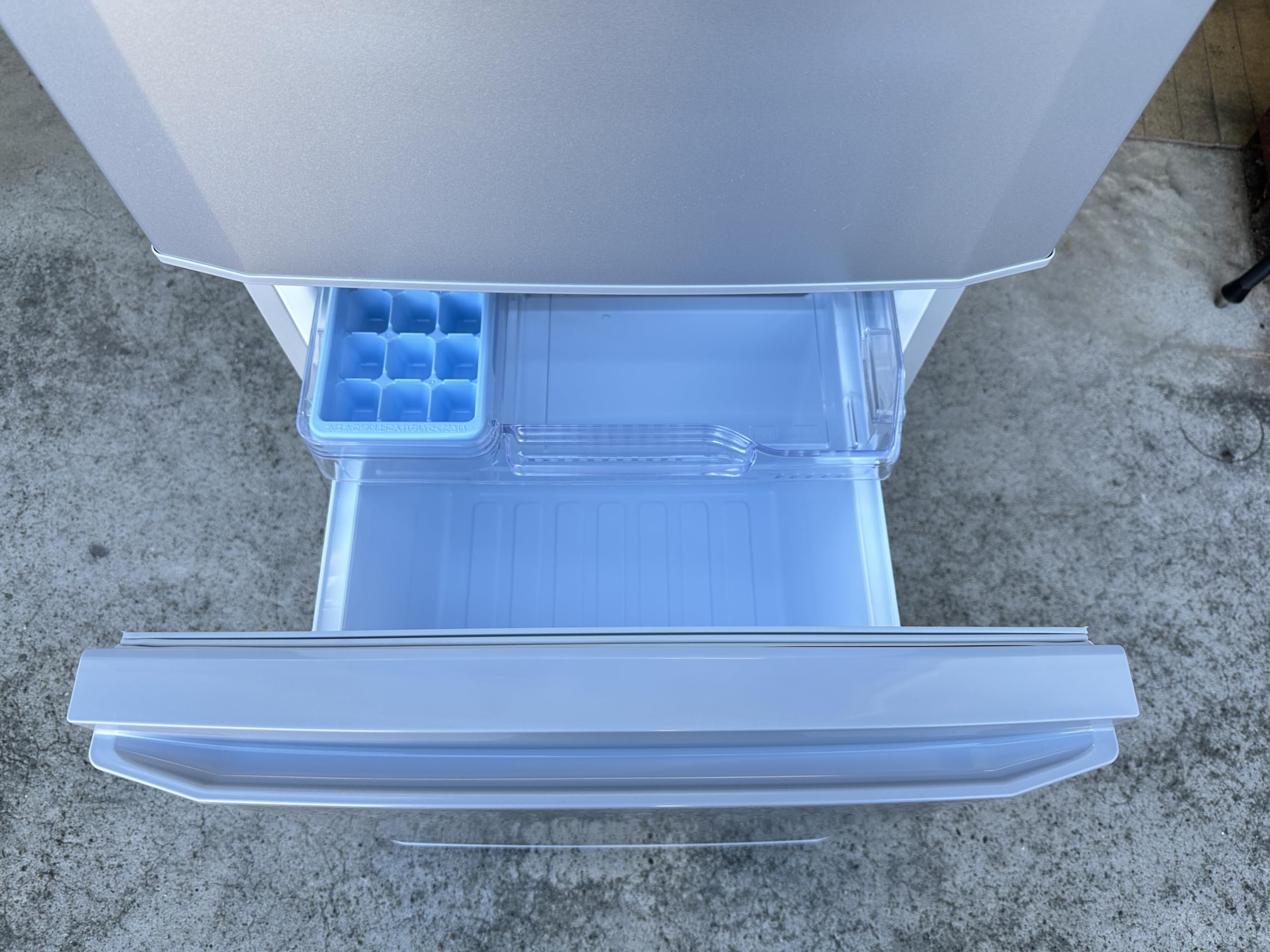 Amazon.co.jp: MR-P15D-S(シャイニ-シルバ-) Pシリ-ズ 2ドア冷蔵庫 右