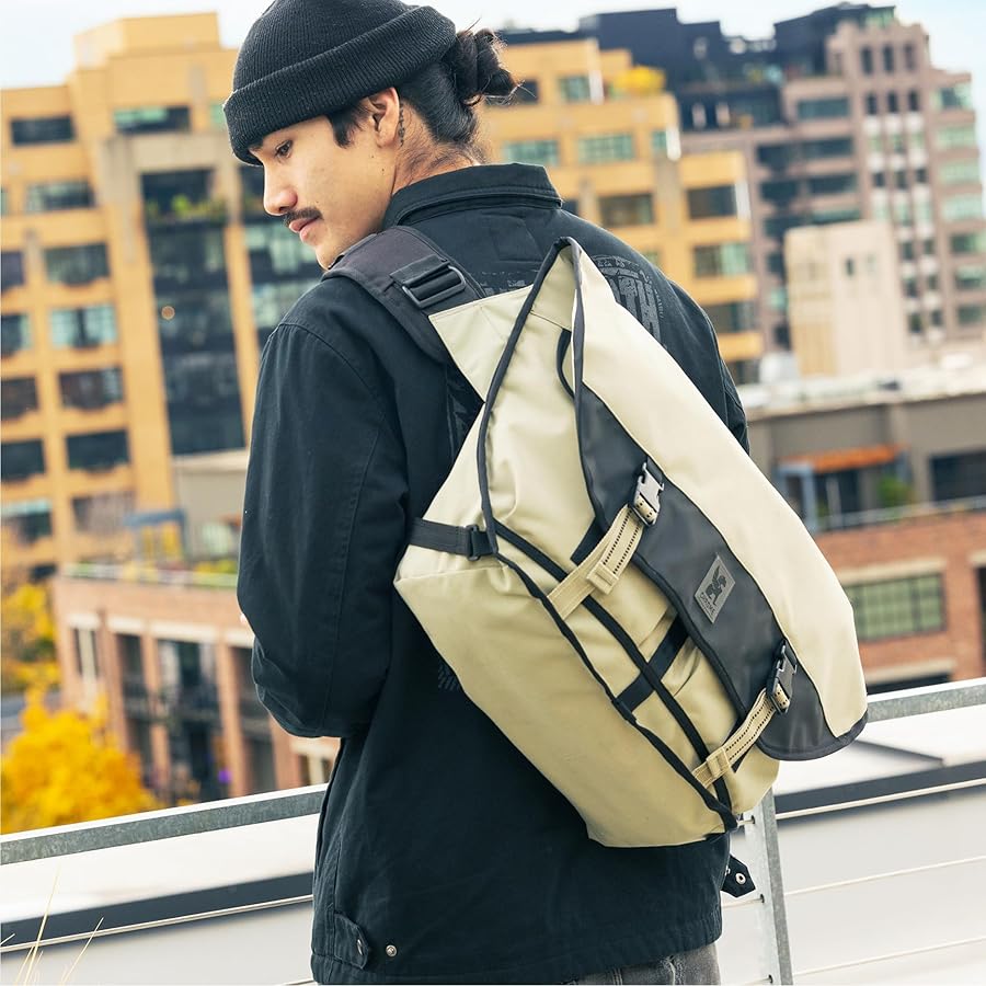 Amazon.co.jp: [クローム] メッセンジャーバッグ CTZ 24L MESSENGER