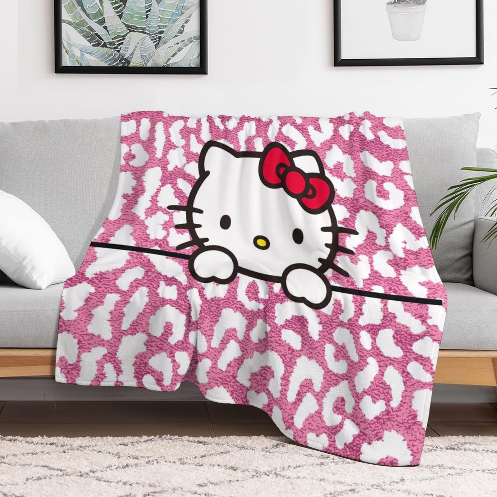 Amazon｜ブランケット ハローキティピンクのヒョウ柄 毛布 膝掛け