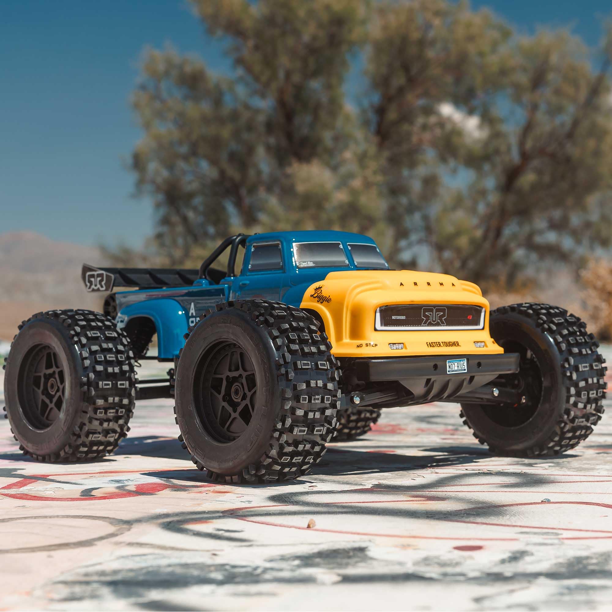 Amazon.com: ARRMA RC Truck 1/8 Notorious 4X4 6S BLX BRUSHLESS V6