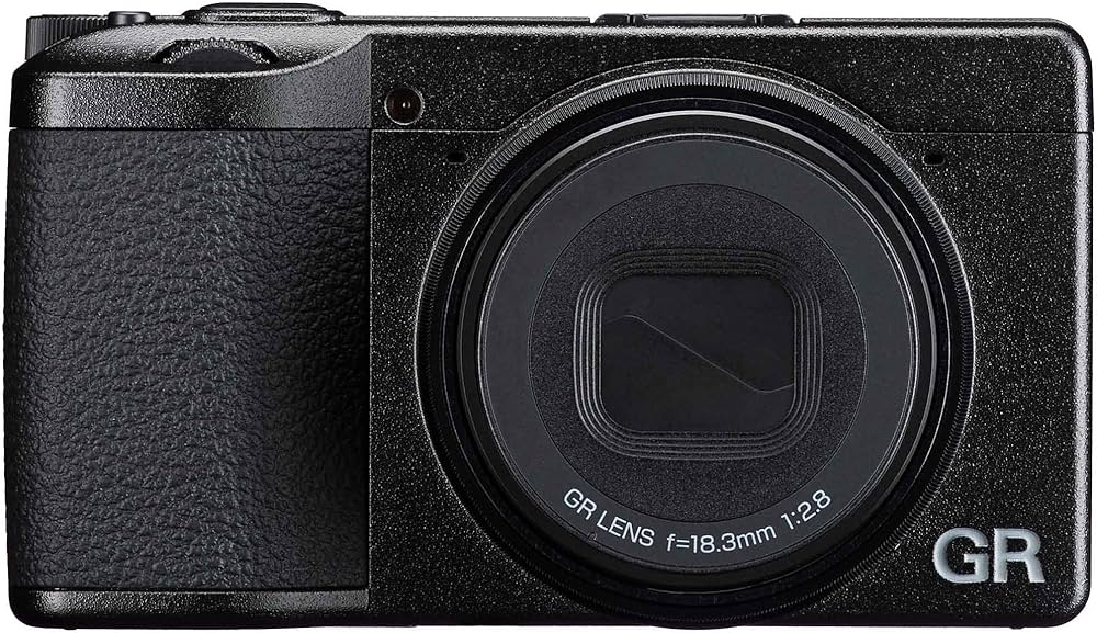 Amazon | RICOH GR IV デジタルカメラ 【APS-Cサイズ大型CMOSセンサー
