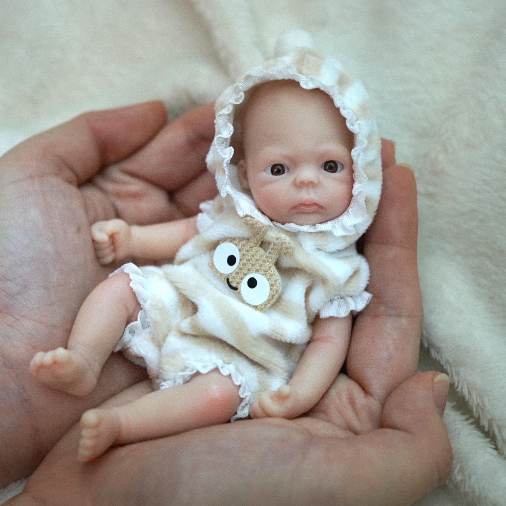 Amazon | Newtotlove 5.5インチ ミニチュアシリコンベビーフルボディ