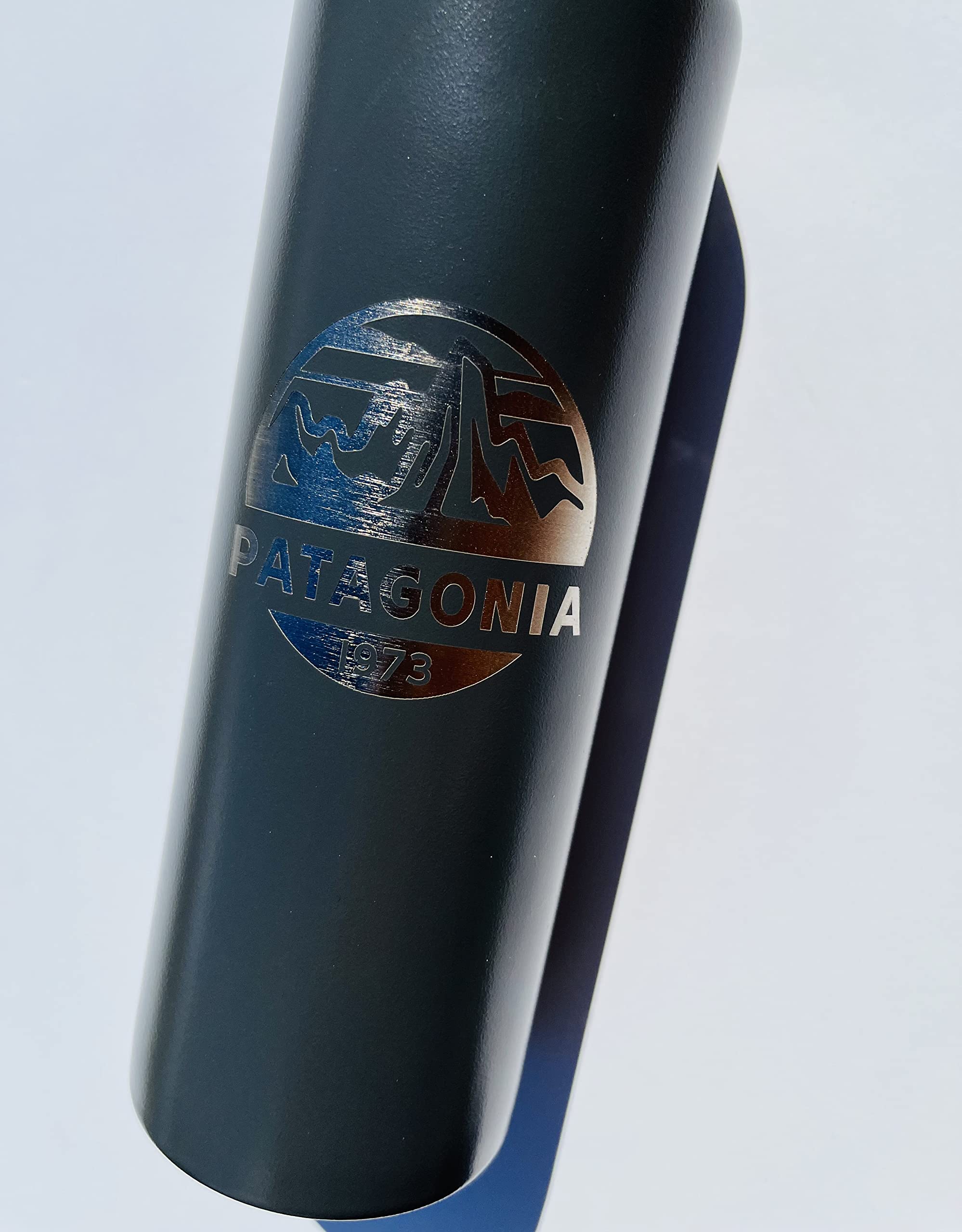 海外限定Patagonia パタゴニア×MiiR カモフラ タンブラー592ml 海外