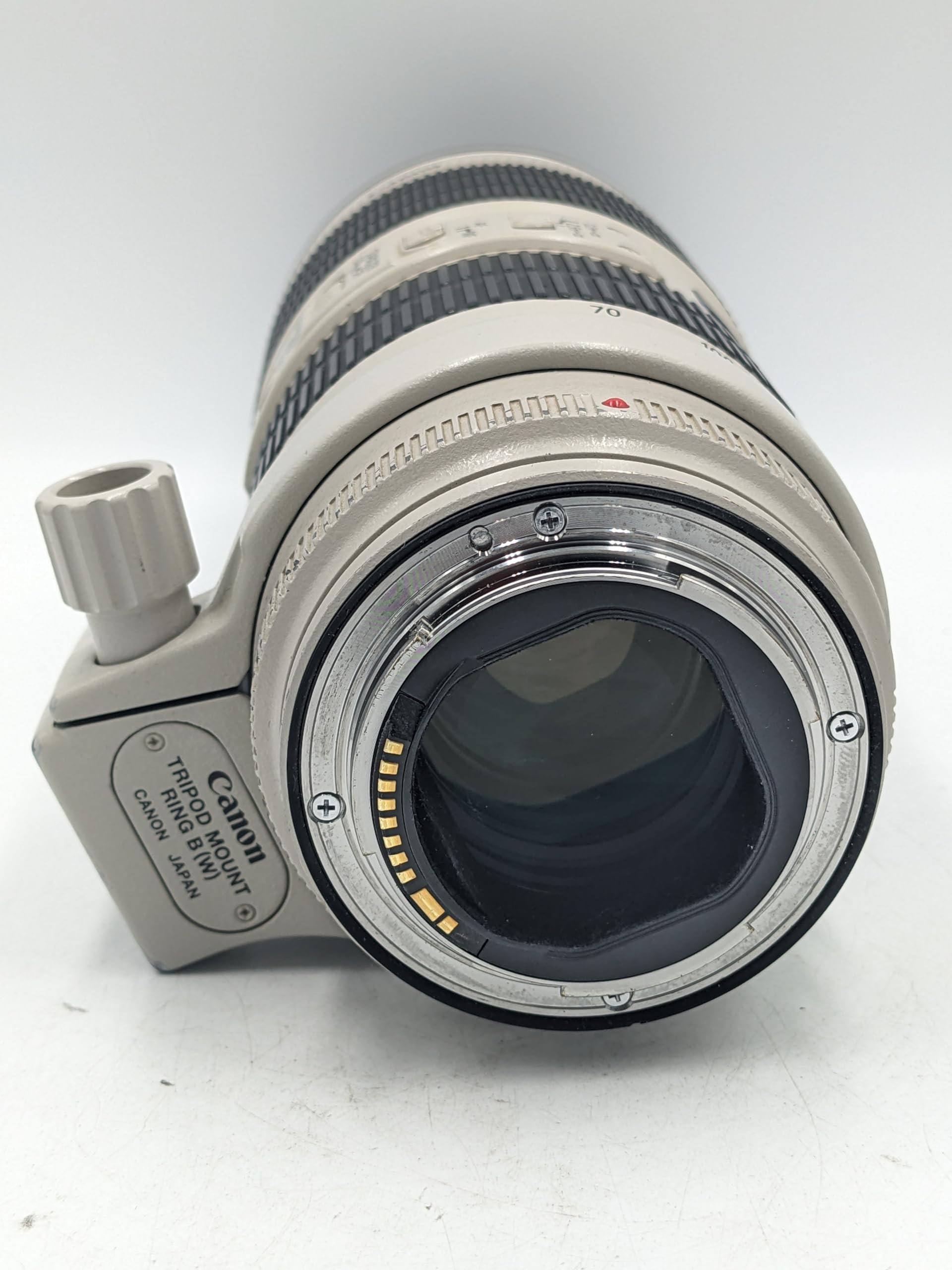 Amazon.com : Used Canon 70-200mm F2.8 L is II Lens W/Lens Hood and