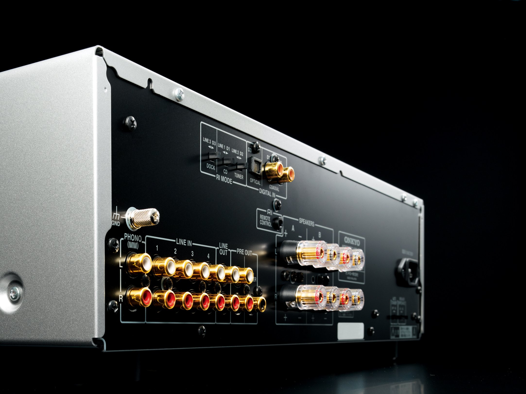 Amazon.co.jp: ONKYO プリメインアンプ(シルバー) A-9050(S) : Electronics