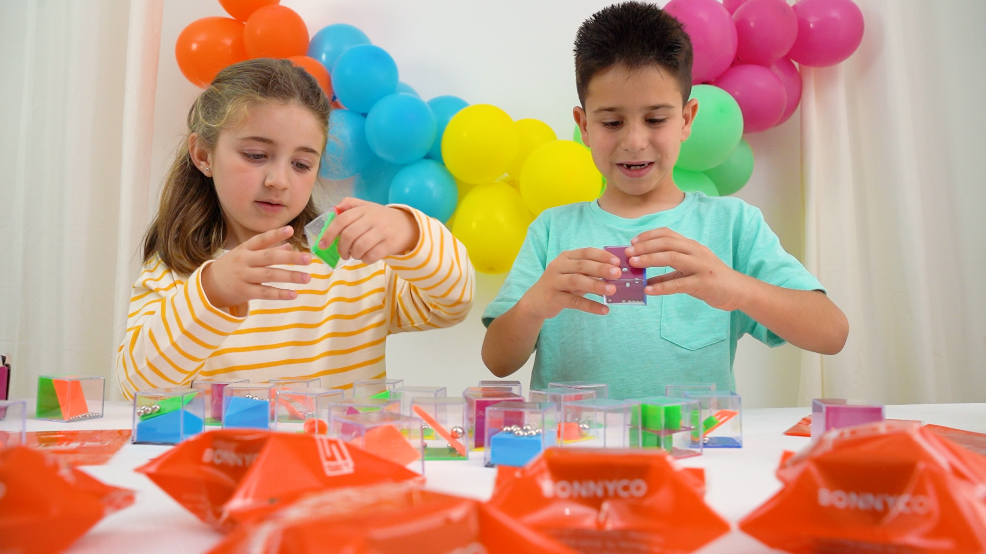 Amazon.com: BONNYCO Brain Teaser Puzzles Cubes Kids Party Favors