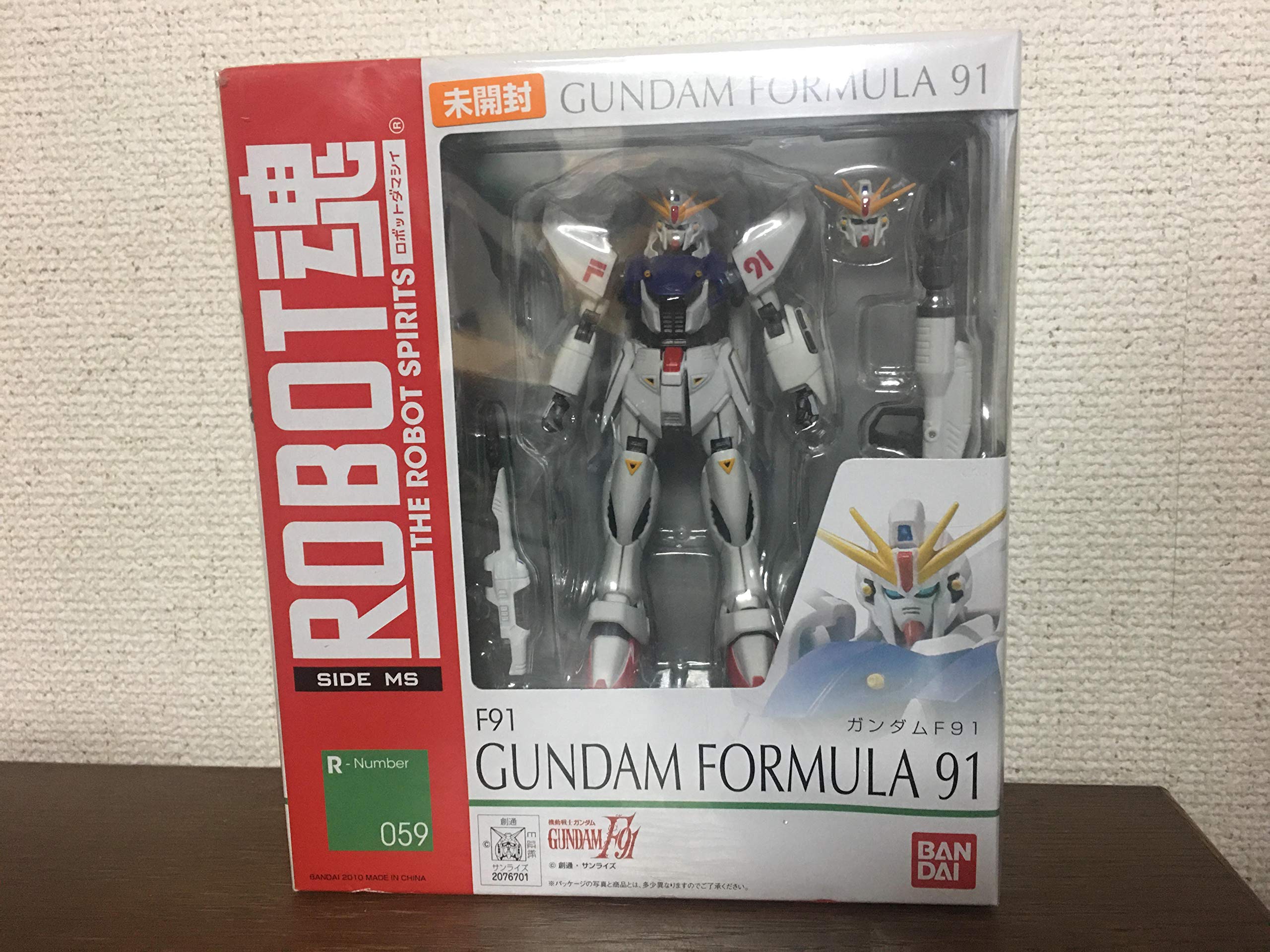 Amazon.com: TAMASHII NATIONS Bandai 59 Gundam F91 Gundam F91 - The