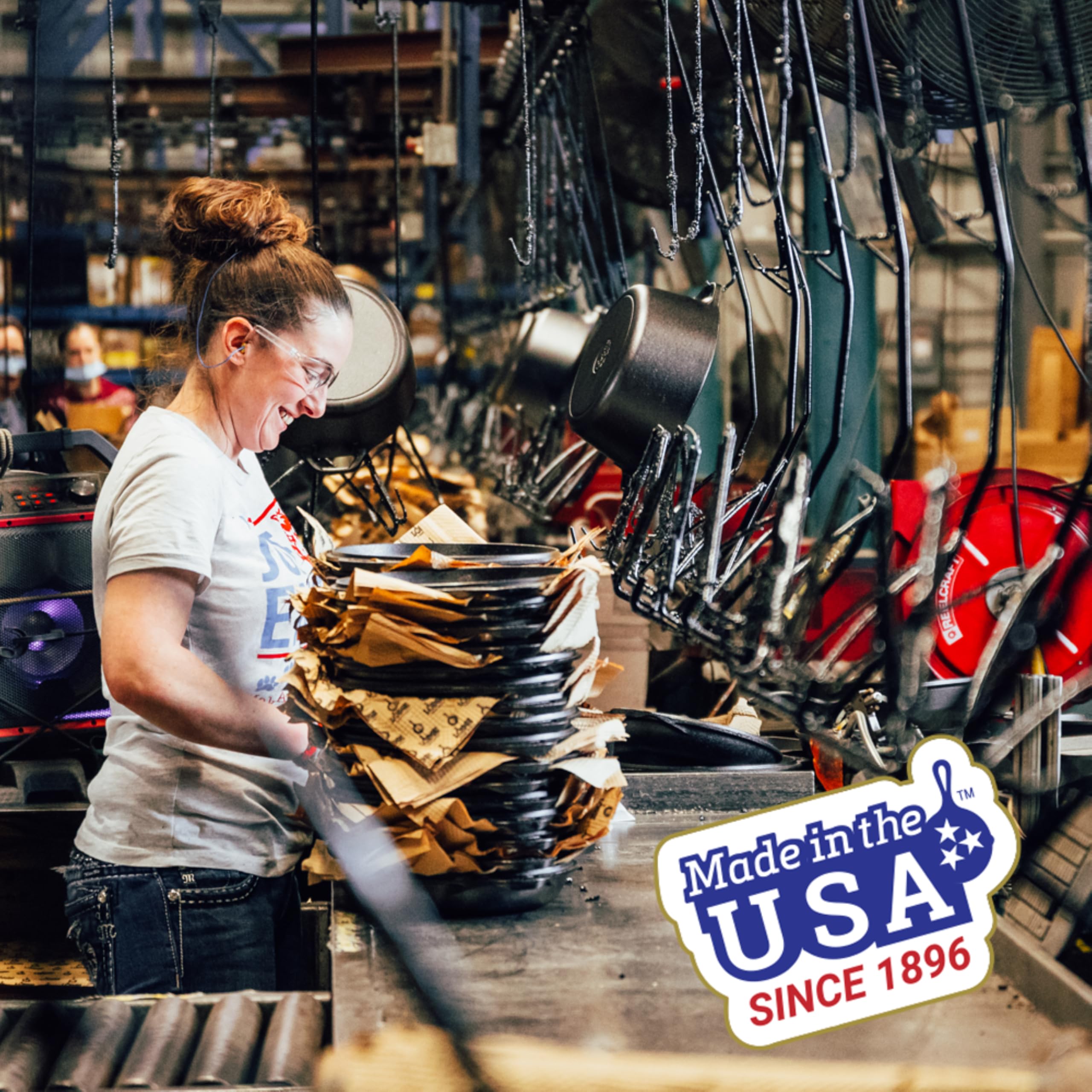 Amazon | LODGE(ロッジ) LOGIC 10インチキャンプオーブン L10CO3