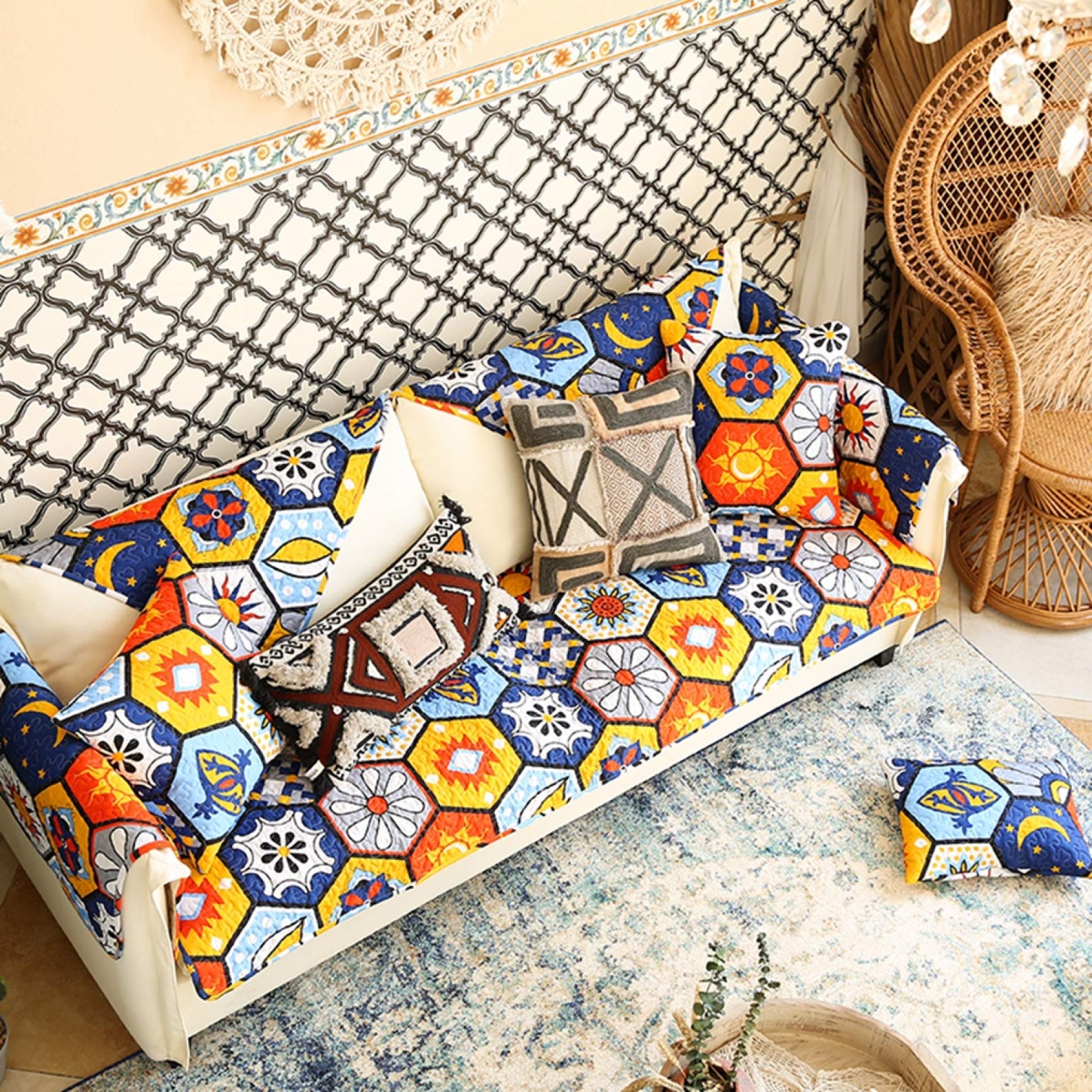 Amazon｜ソファーカバー マルチカバー モロッコ柄 北欧 欧米風 モダン