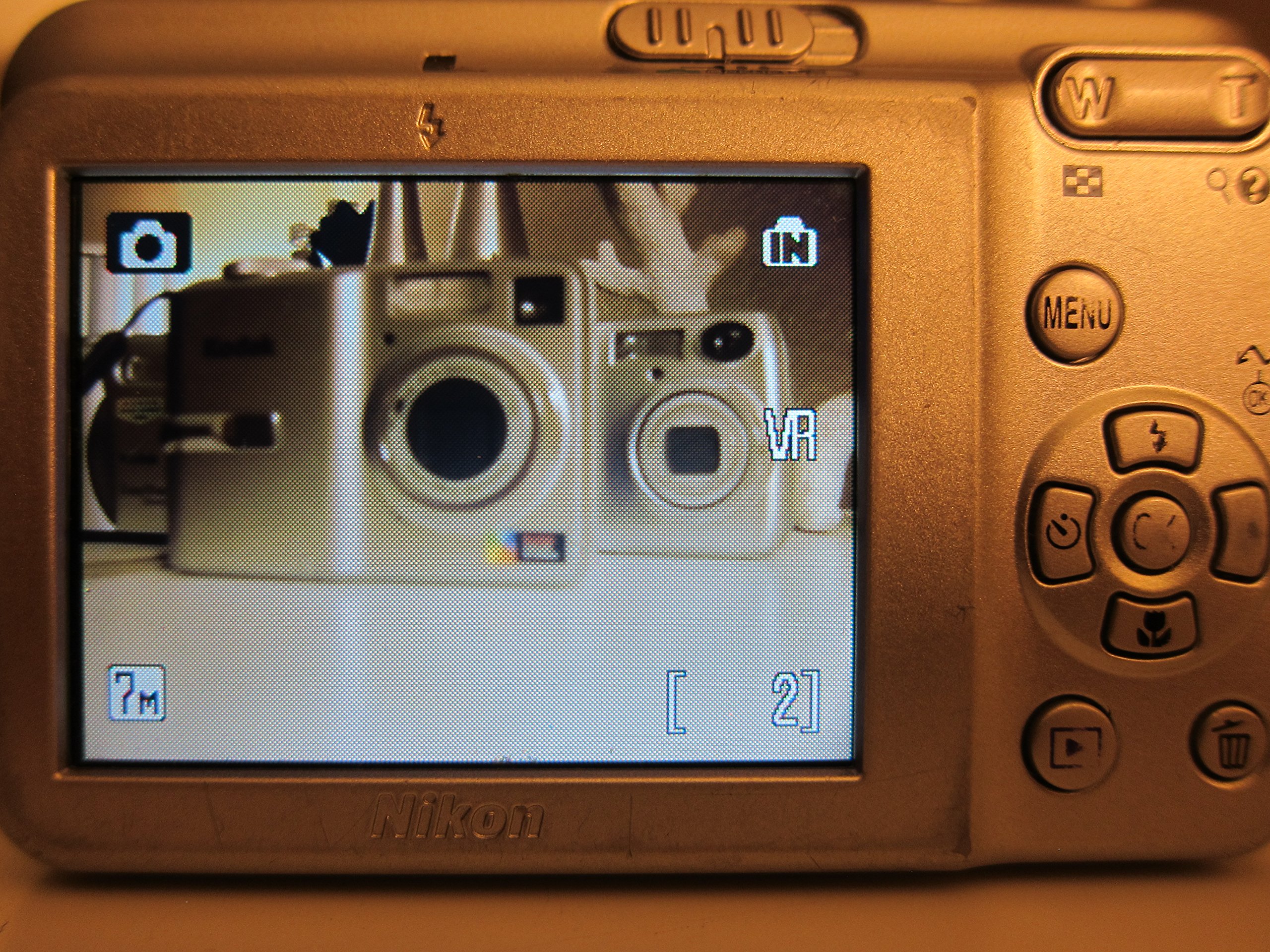 Amazon.com : Nikon Coolpix L5 7.2MP Digital Camera with 5x Optical