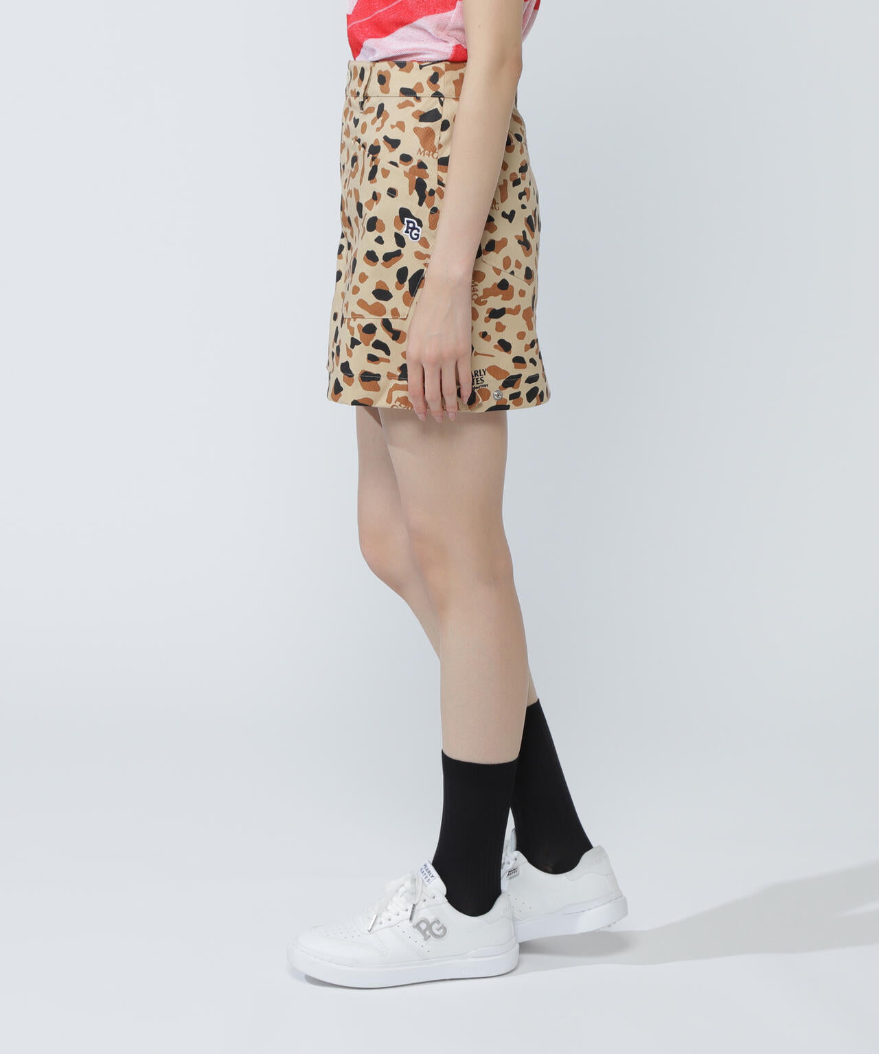 Pe/Cストレッチコードレーン スカート ＜ヒョウ柄＞ | PEARLY GATES