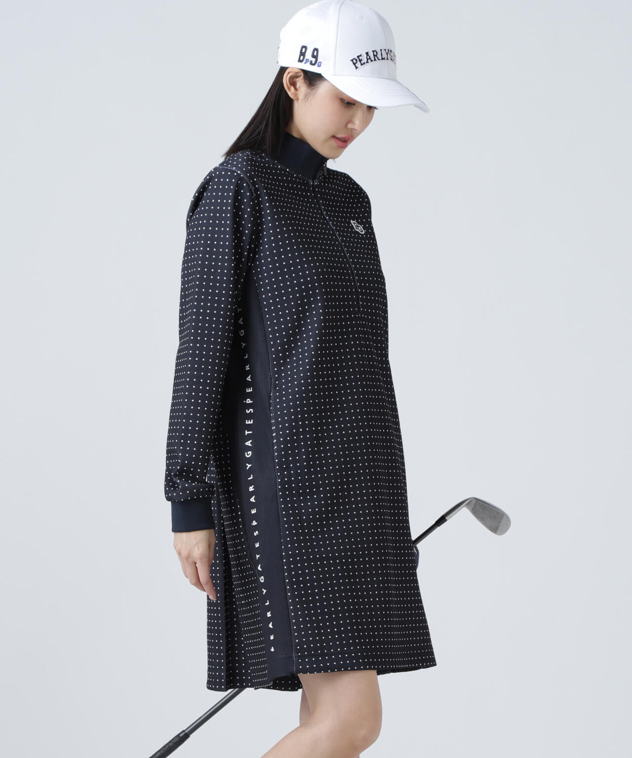 メッシュダンボール ハーフジップアップワンピース ＜ミニドット柄