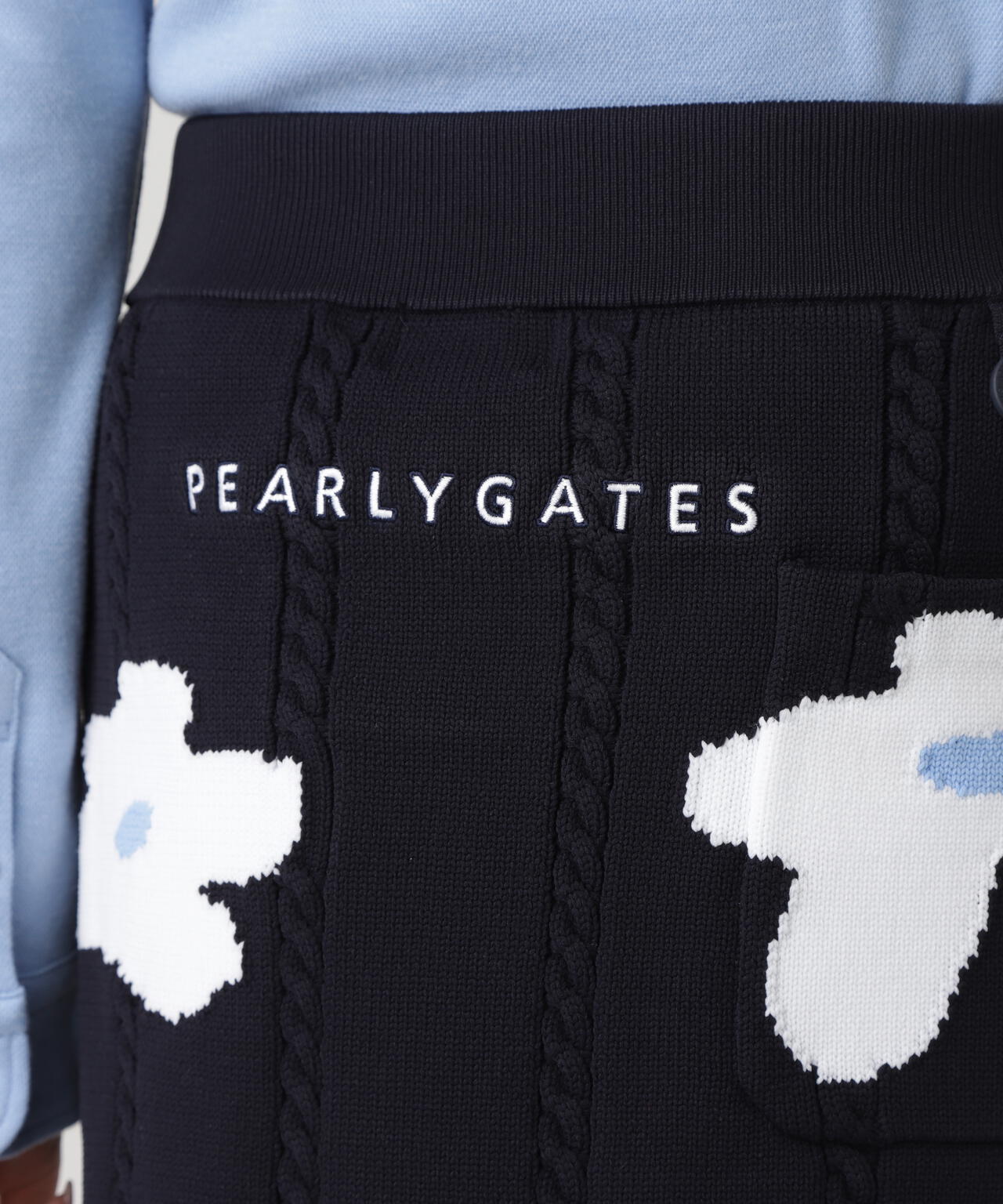 アラン柄×インターシャニットスカート ＜ランダム編みフラワー柄