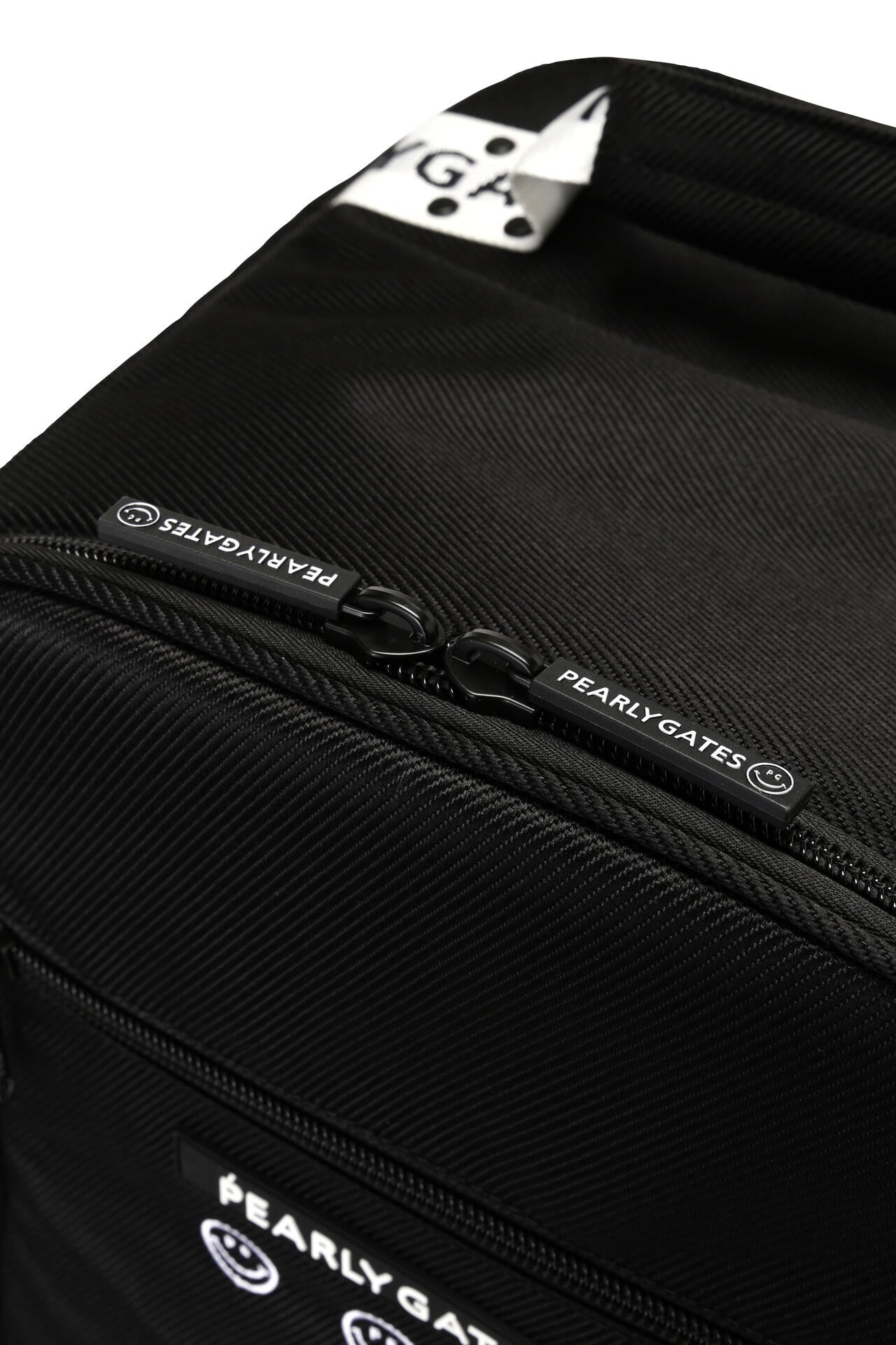 公式オンライン&一部店舗限定】キャリー付きBLACKトラベルカバー (46