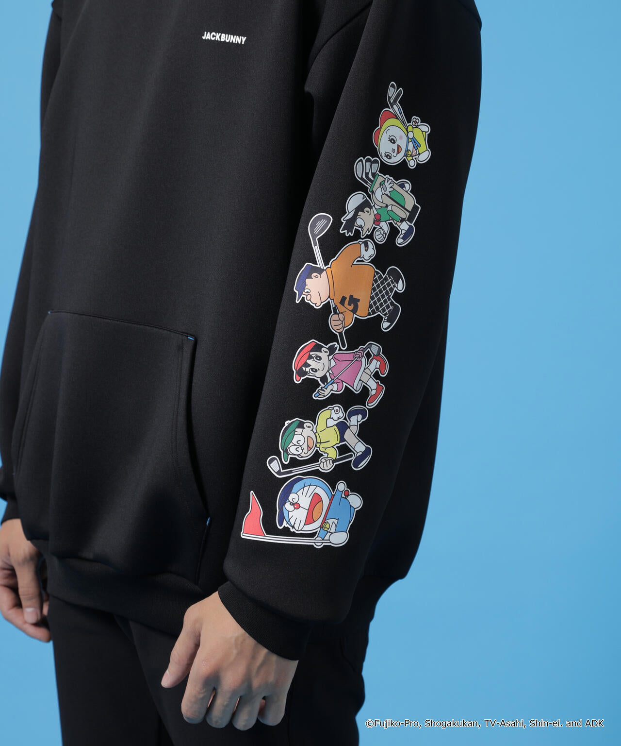 ドラえもん】【公式オンライン限定】集合アートフーディプルオーバー