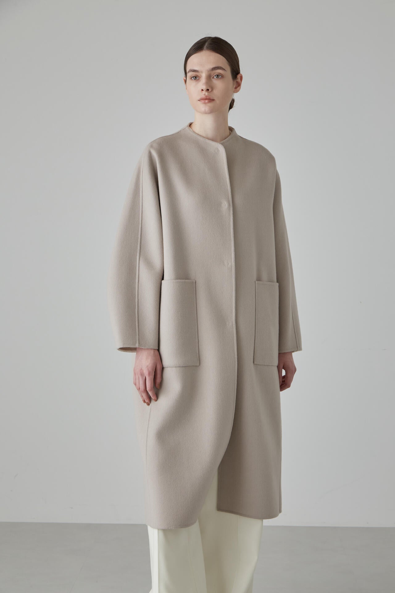 カシミヤ混 2TONE リバーロングコート | ADORE（アドーア） ｜【公式