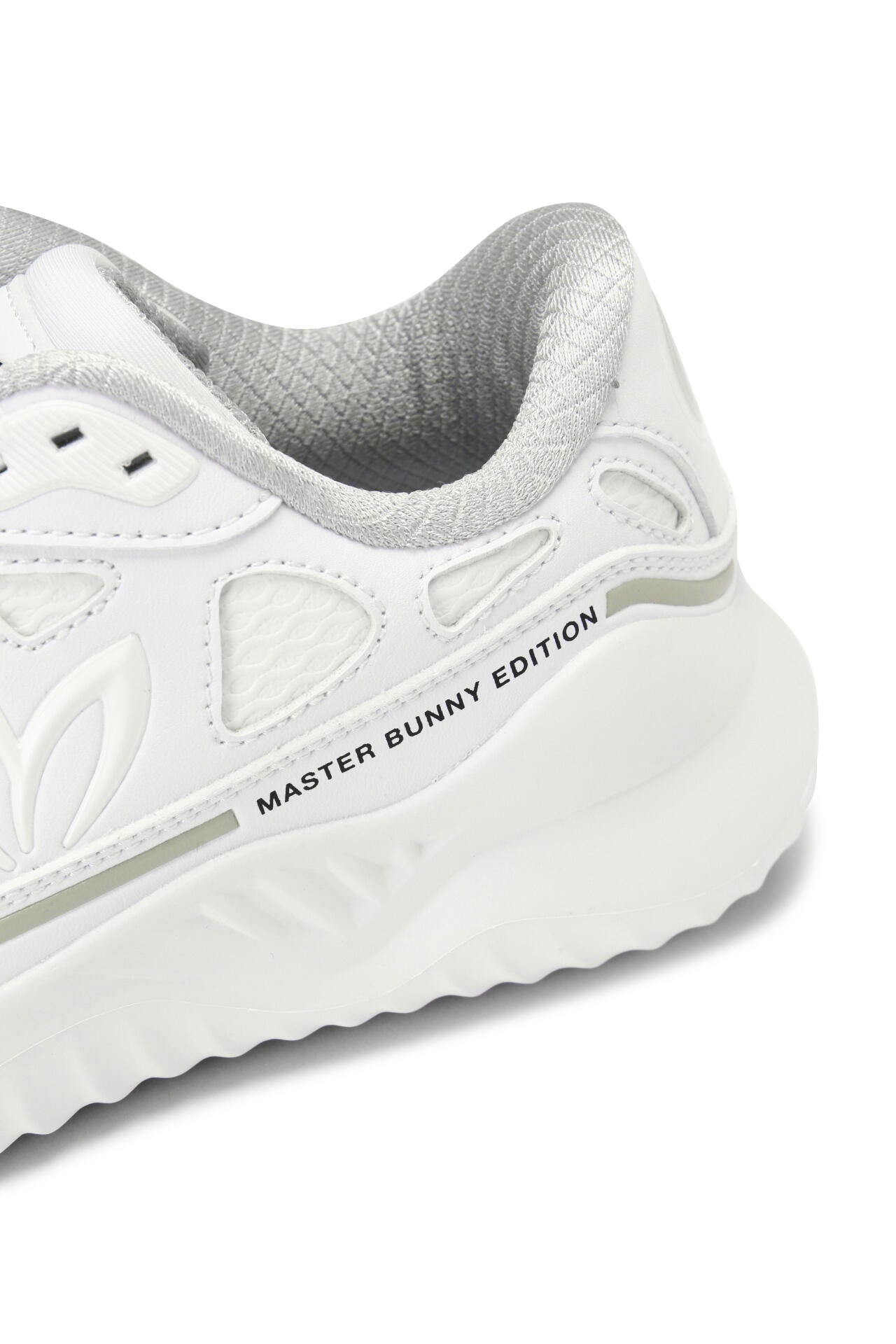 メッシュライク スパイクレスシューズ (LADIES) | MASTER BUNNY