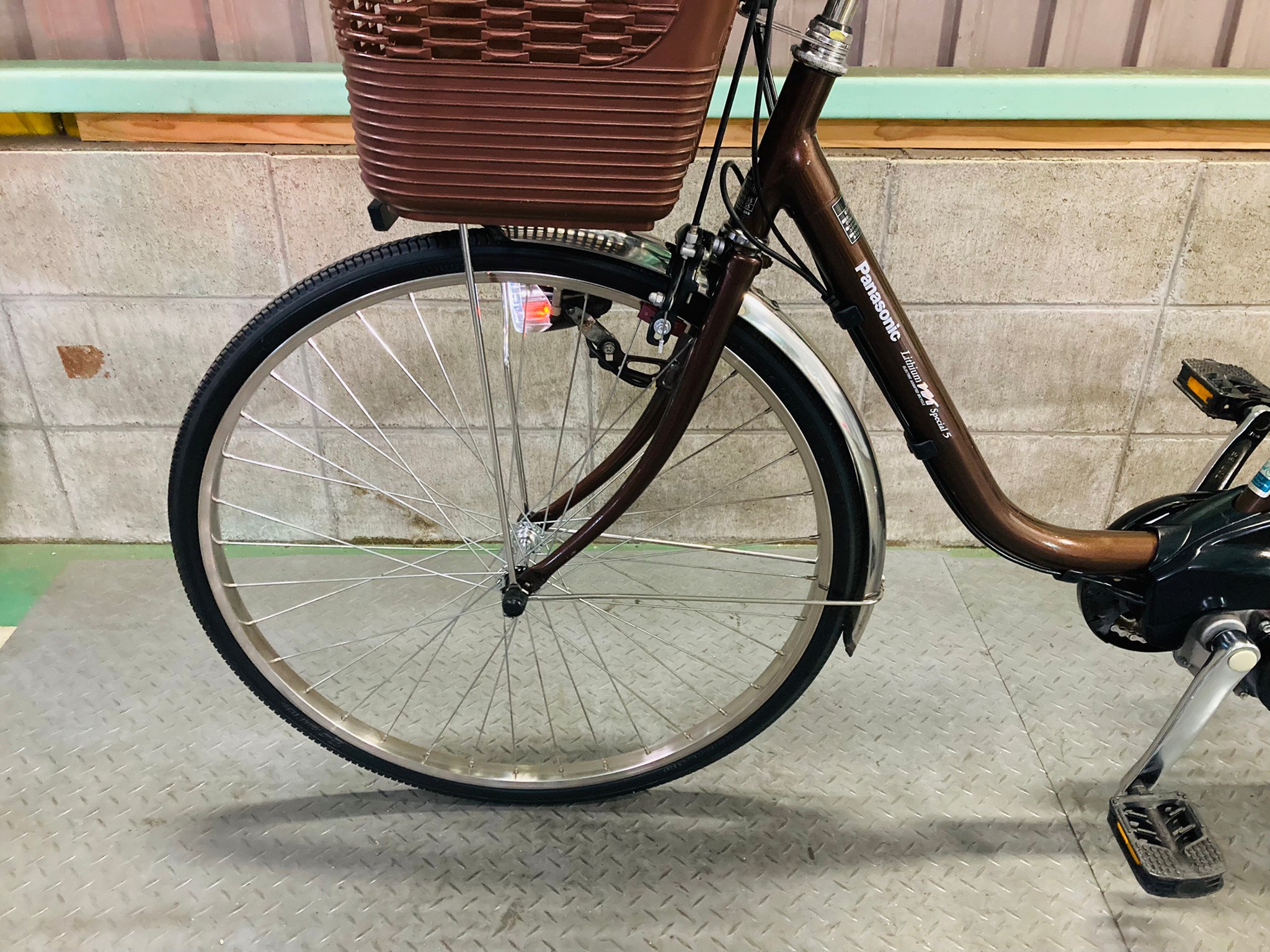 SOLD OUT】電動自転車 パナソニック VIVI SPECIAL5 ブラウン 3.1Ah