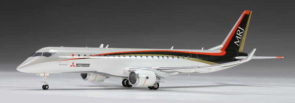 レア】全日空商事 ANA MRJ90 1:100 スケールモデル レア】全日空商事