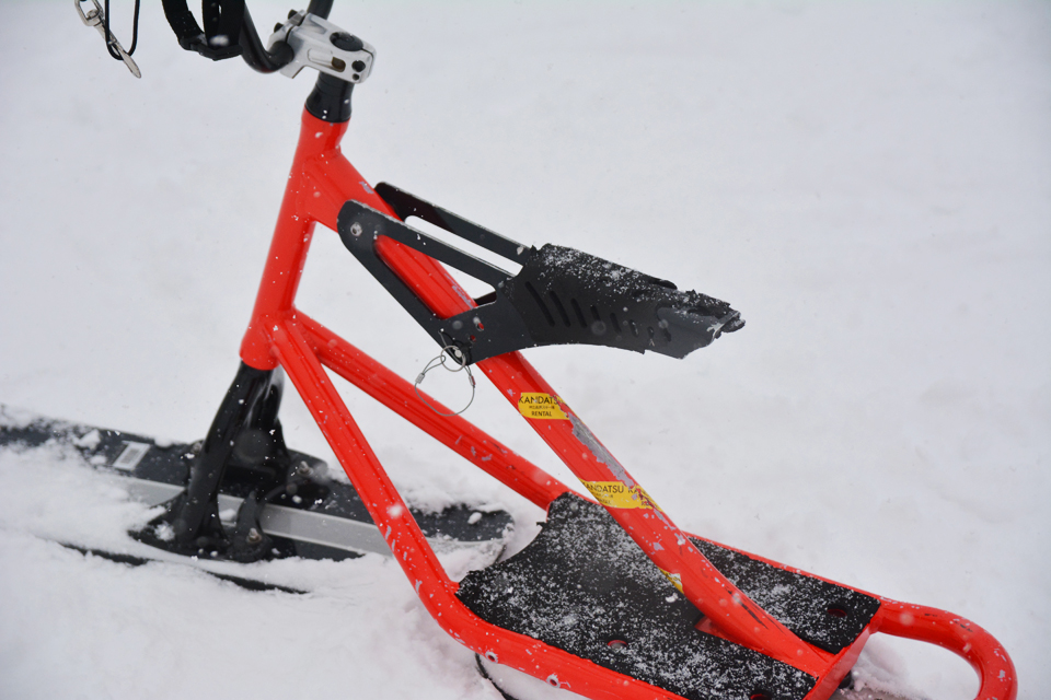 スノーモト編】スキー場でできるバイク遊び？スノースクート